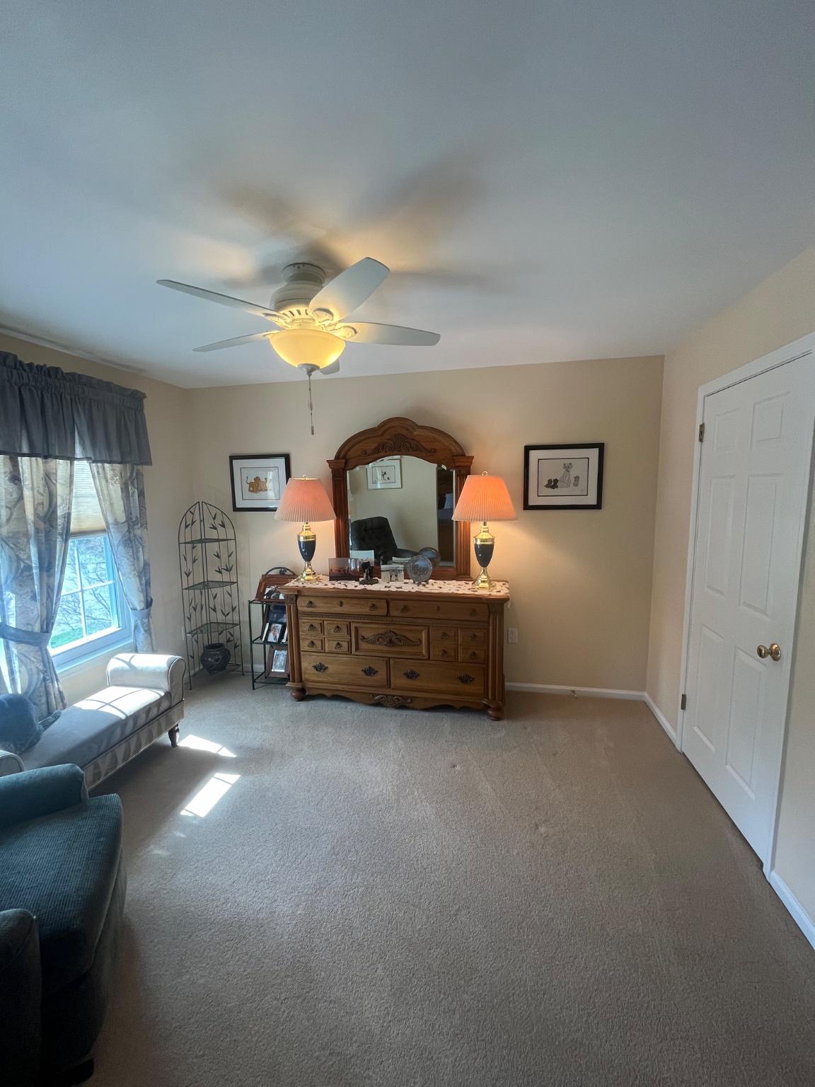 COUNTRY CROSSING - Residential