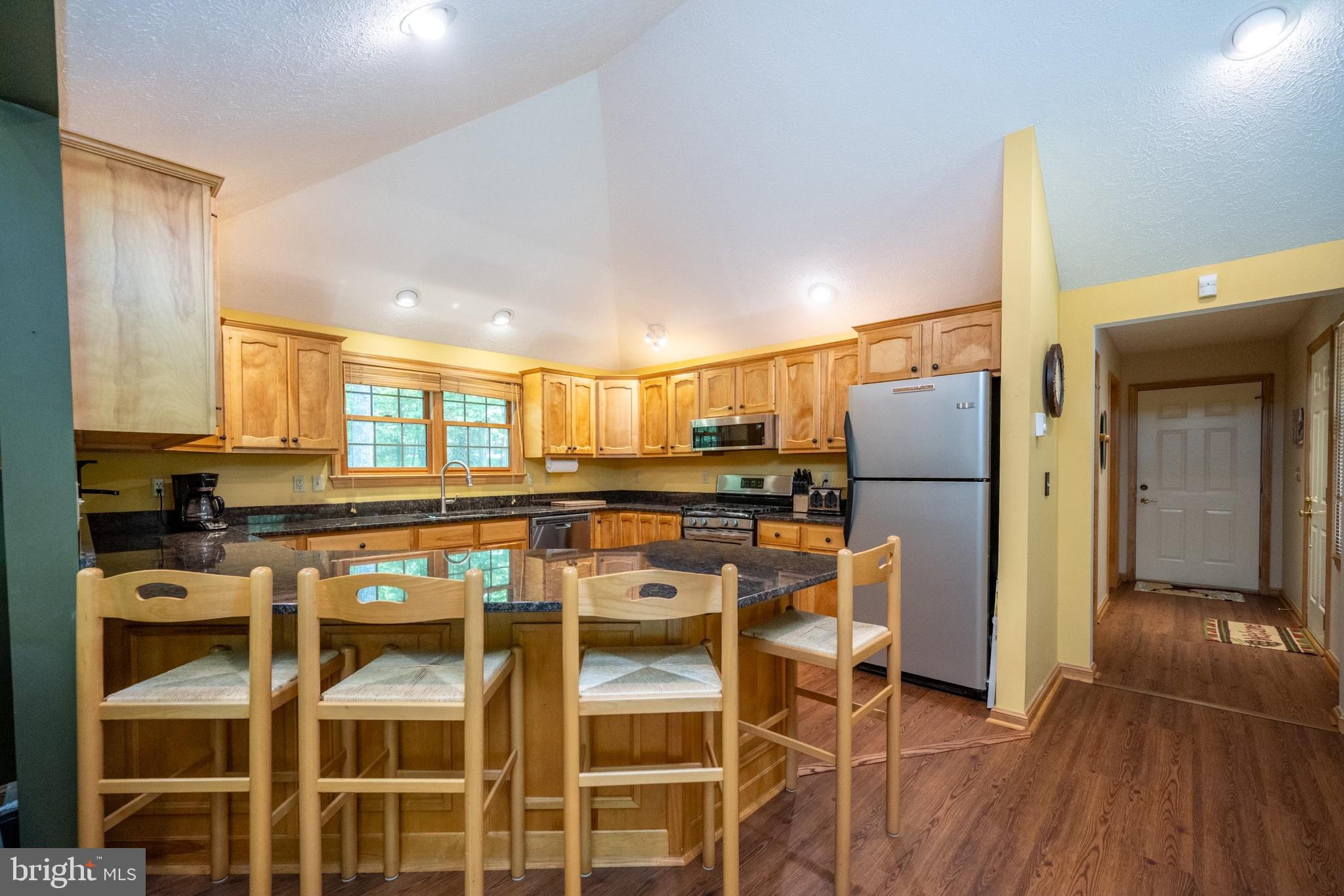 MOUNTAINSIDE - Residential