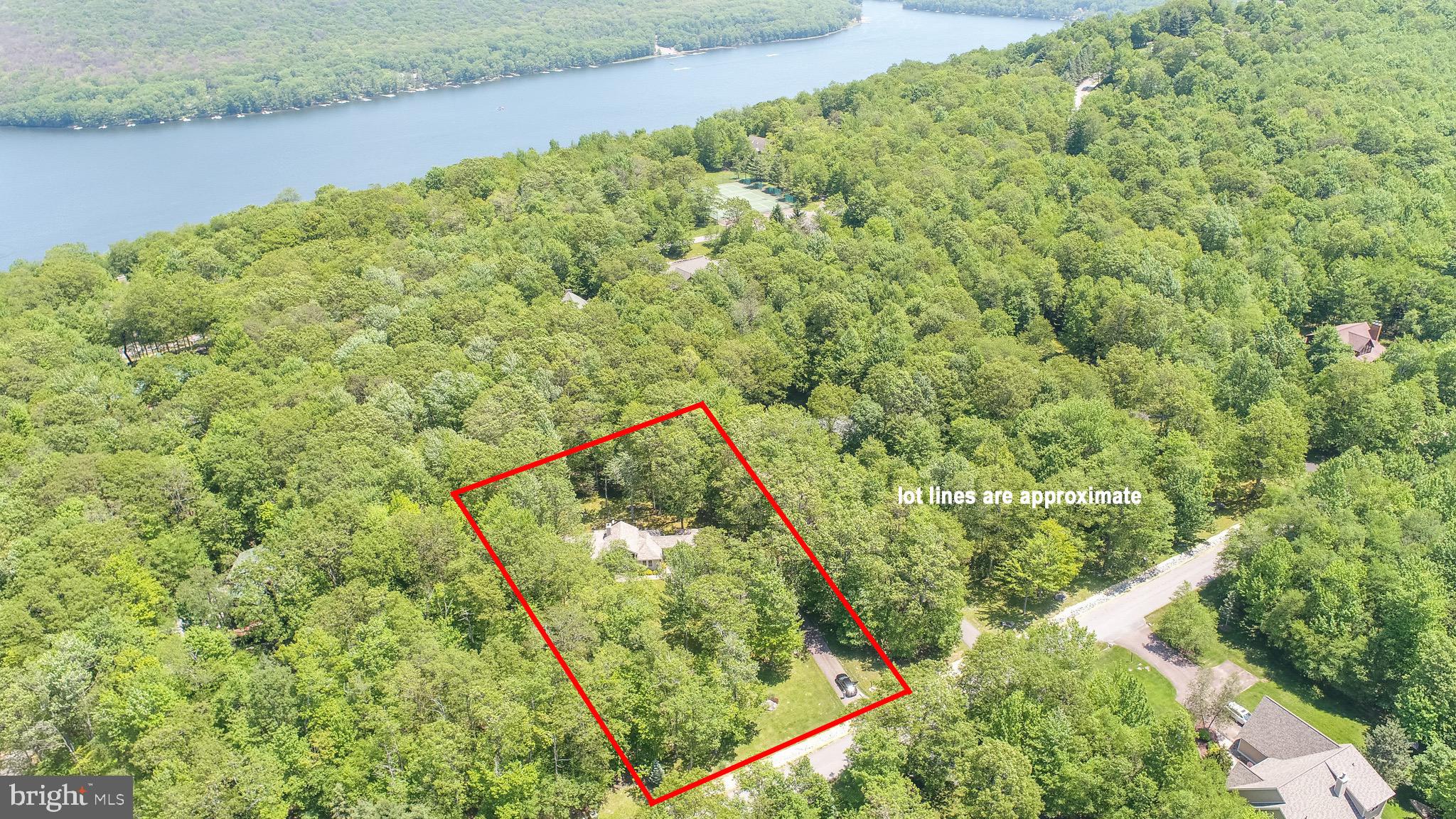 MOUNTAINSIDE - Residential