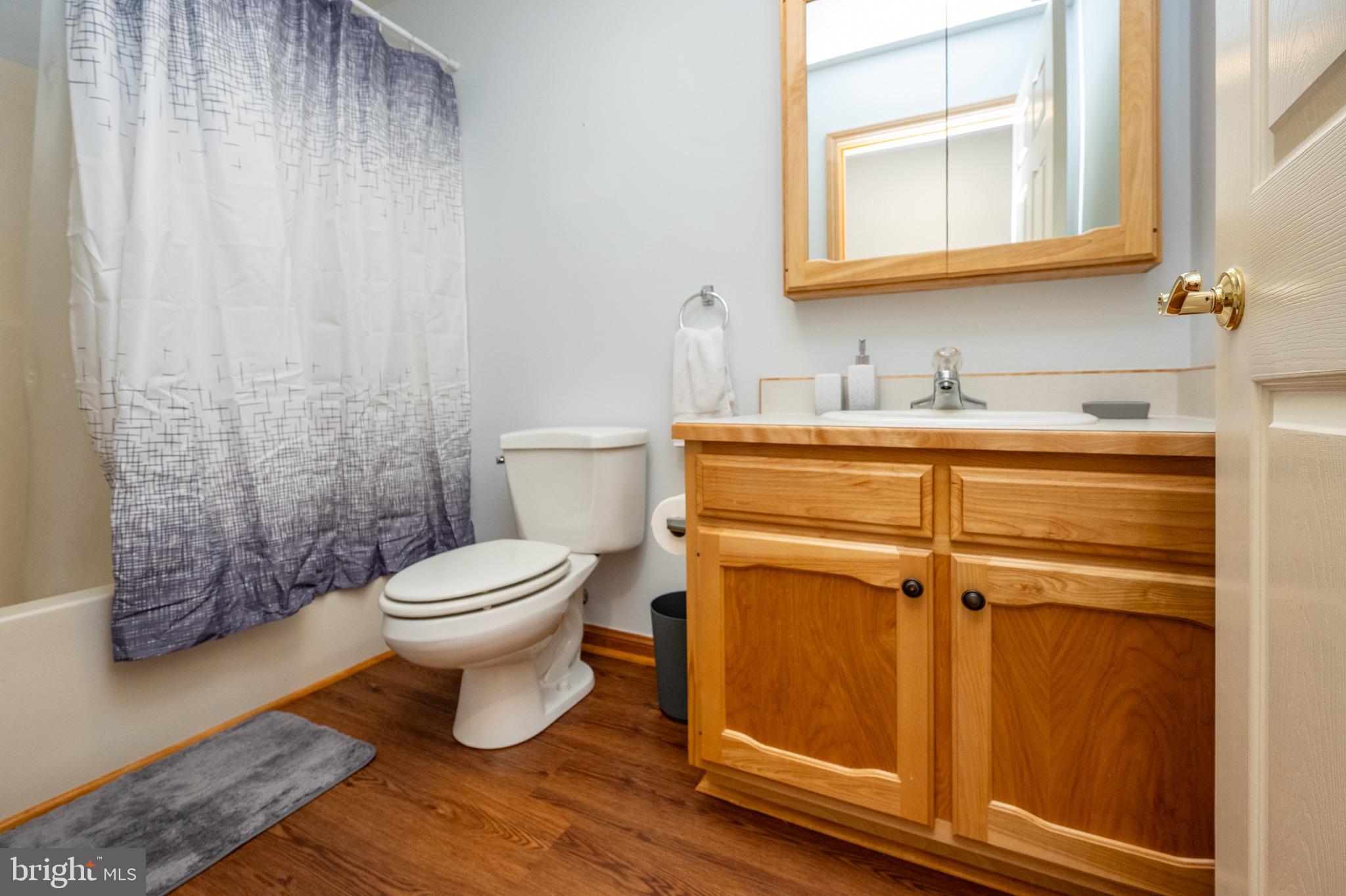 MOUNTAINSIDE - Residential