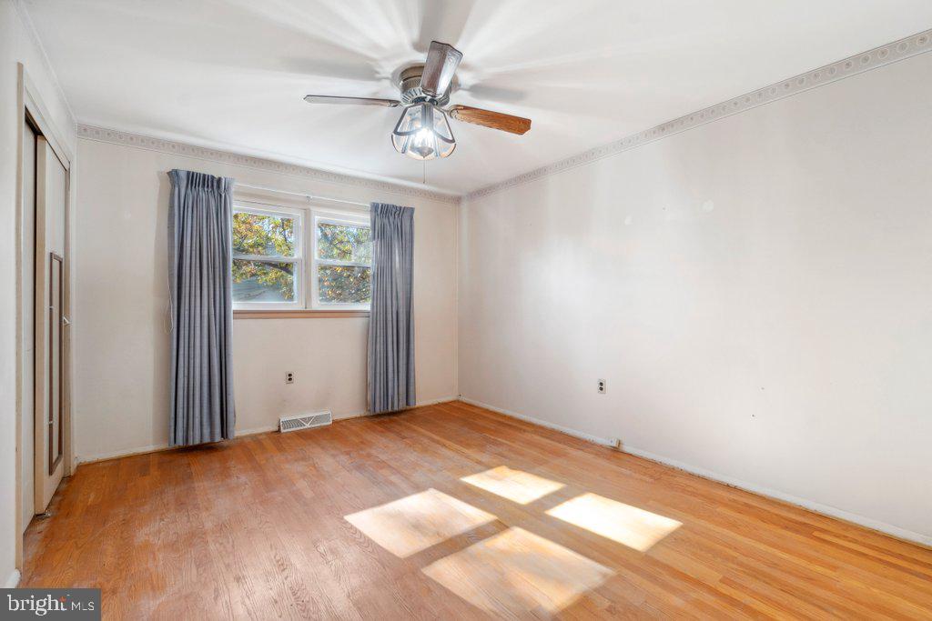 HILLCREST MANOR - Residential