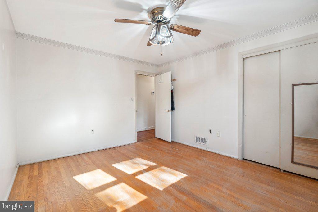 HILLCREST MANOR - Residential