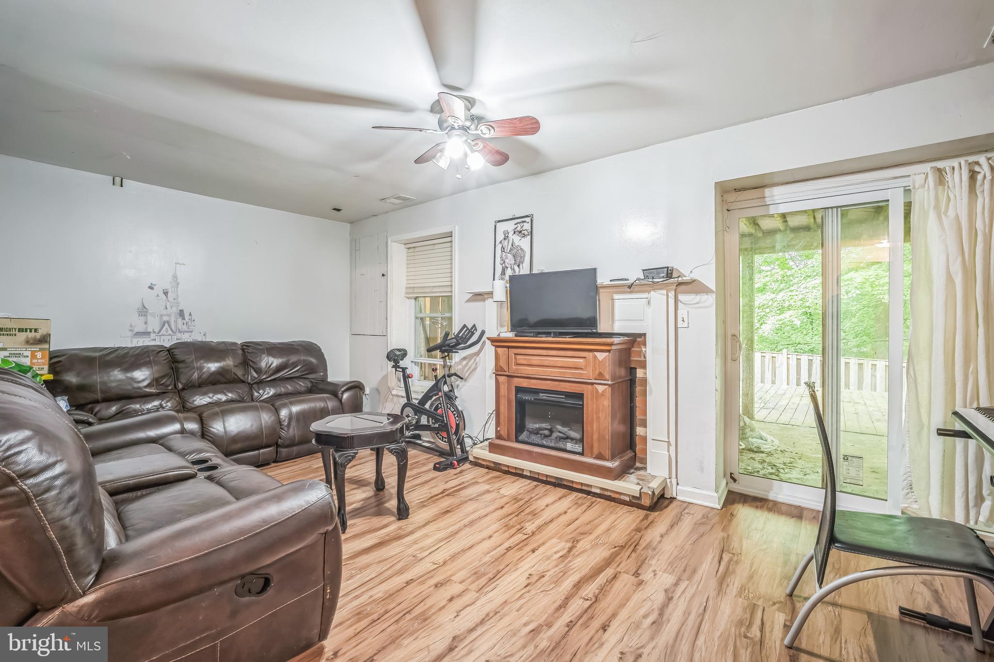 SHANNON STATION - Residential Lease