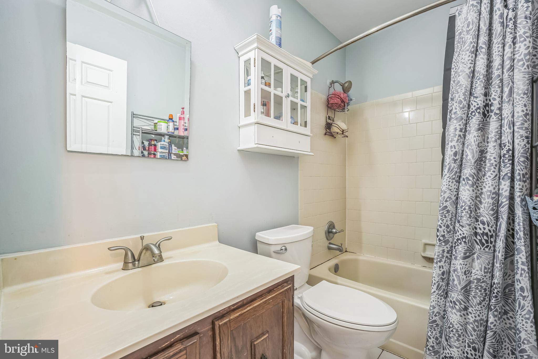 SHANNON STATION - Residential Lease