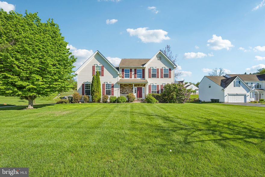 Located in the highly desirable Woods at Edges Mill community, this impressive four bedroom Colonial offers plenty of bright and open living space. Designed with both everyday living and entertaining in mind, the main level features an airy, two-story entryway, traditional living and dining rooms and a spacious kitchen including a center island. There is ample room for dining both inside and out - with direct access to the backyard patio—ideal for outdoor meals and warm-weather entertaining. The kitchen opens to a welcoming family room with a cozy and charming gas fireplace. 

Upstairs, the primary suite serves as a private retreat with a generous walk-in closet and an en-suite bath featuring dual sinks, a soaking tub, and a separate shower. Three additional bedrooms offer plenty of space and storage, along with access to a full hall bath. A laundry area on the second floor adds everyday convenience.

The lower level is unfinished, giving you the opportunity to create additional living space to suit your needs. Conveniently located near commuter routes, train access, and shopping, this property offers both comfort and accessibility!

Mortgage savings may be available for buyers of this listing.