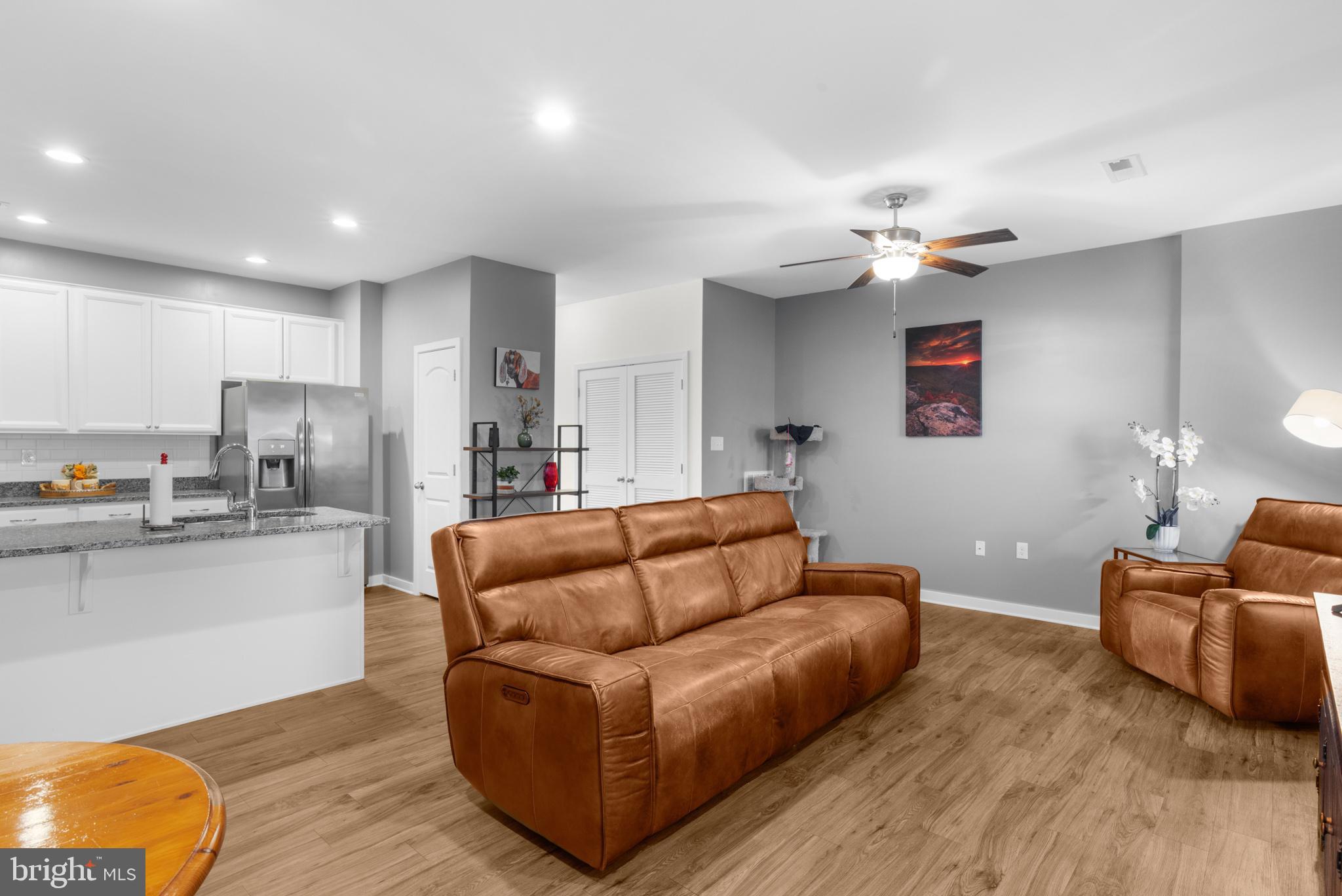 SPRING MILLS - Residential