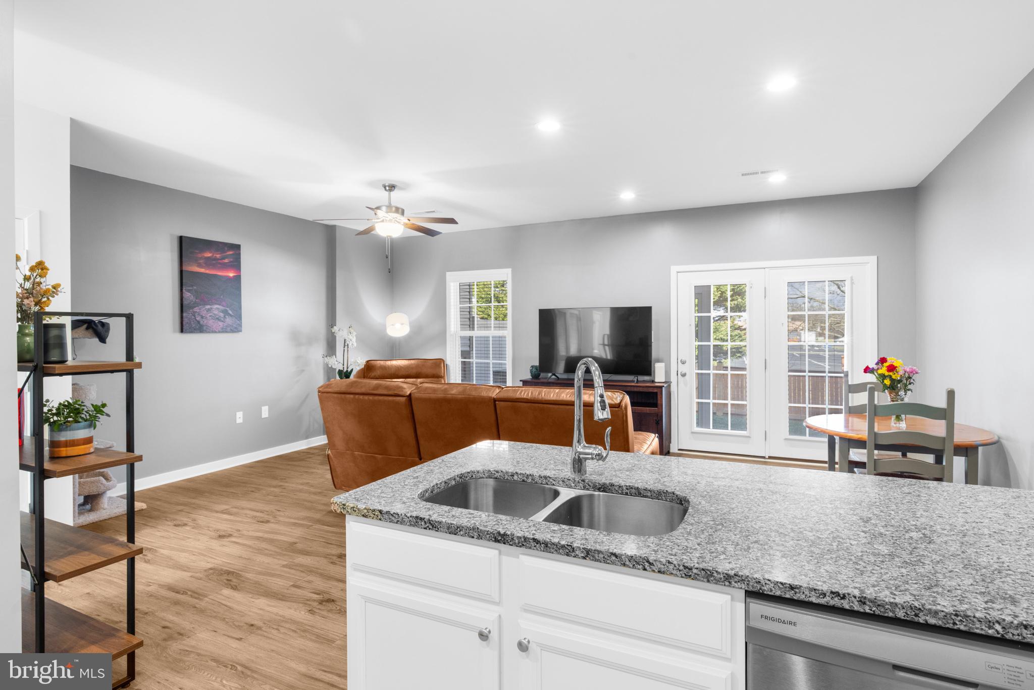 SPRING MILLS - Residential