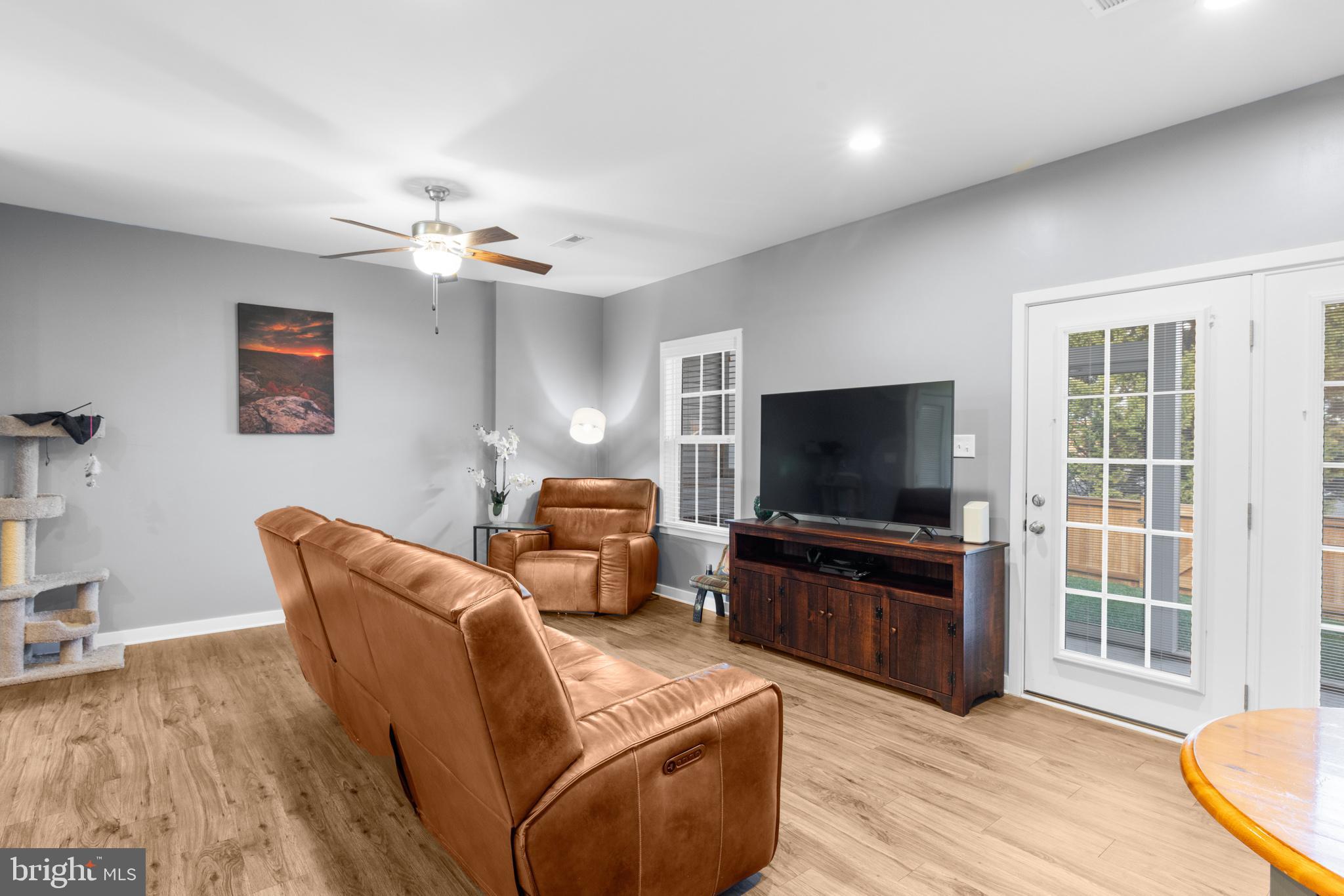 SPRING MILLS - Residential