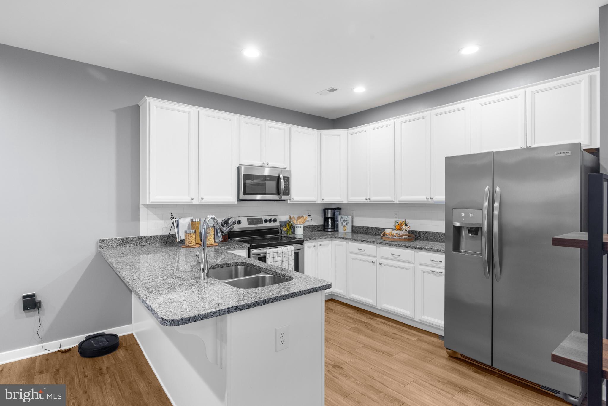 SPRING MILLS - Residential