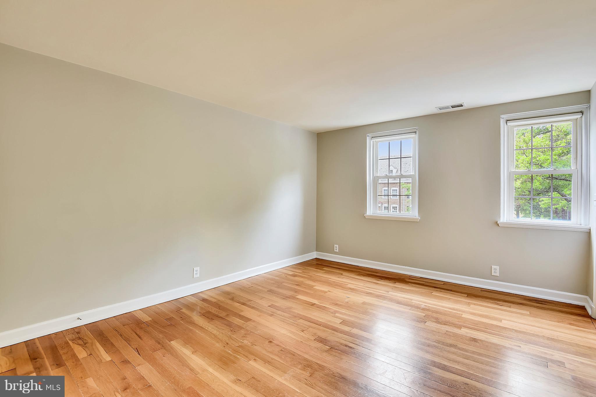 FAIRLINGTON MEADOWS - Residential