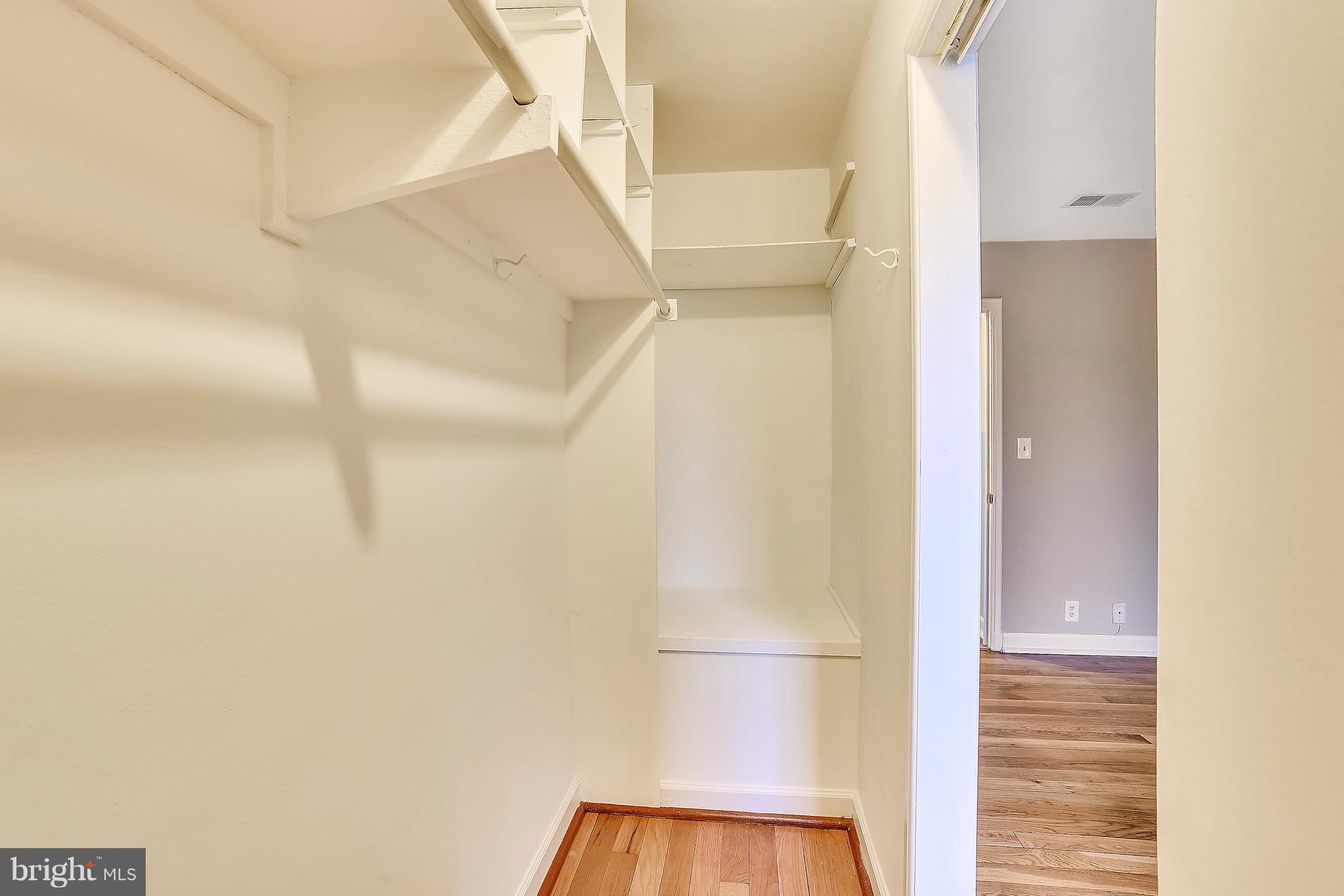 FAIRLINGTON MEADOWS - Residential