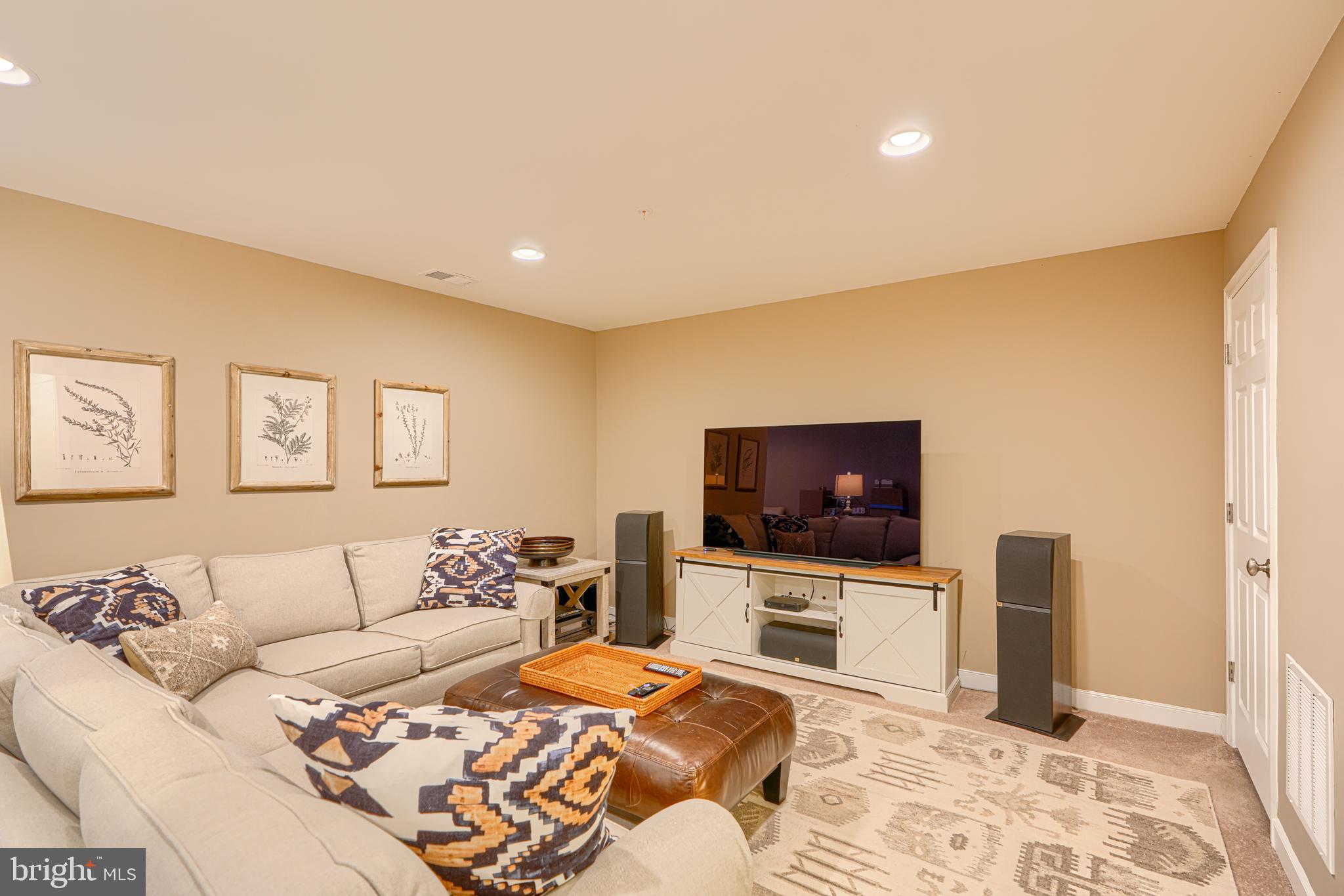 SPARKS/HUNT VALLEY - Residential