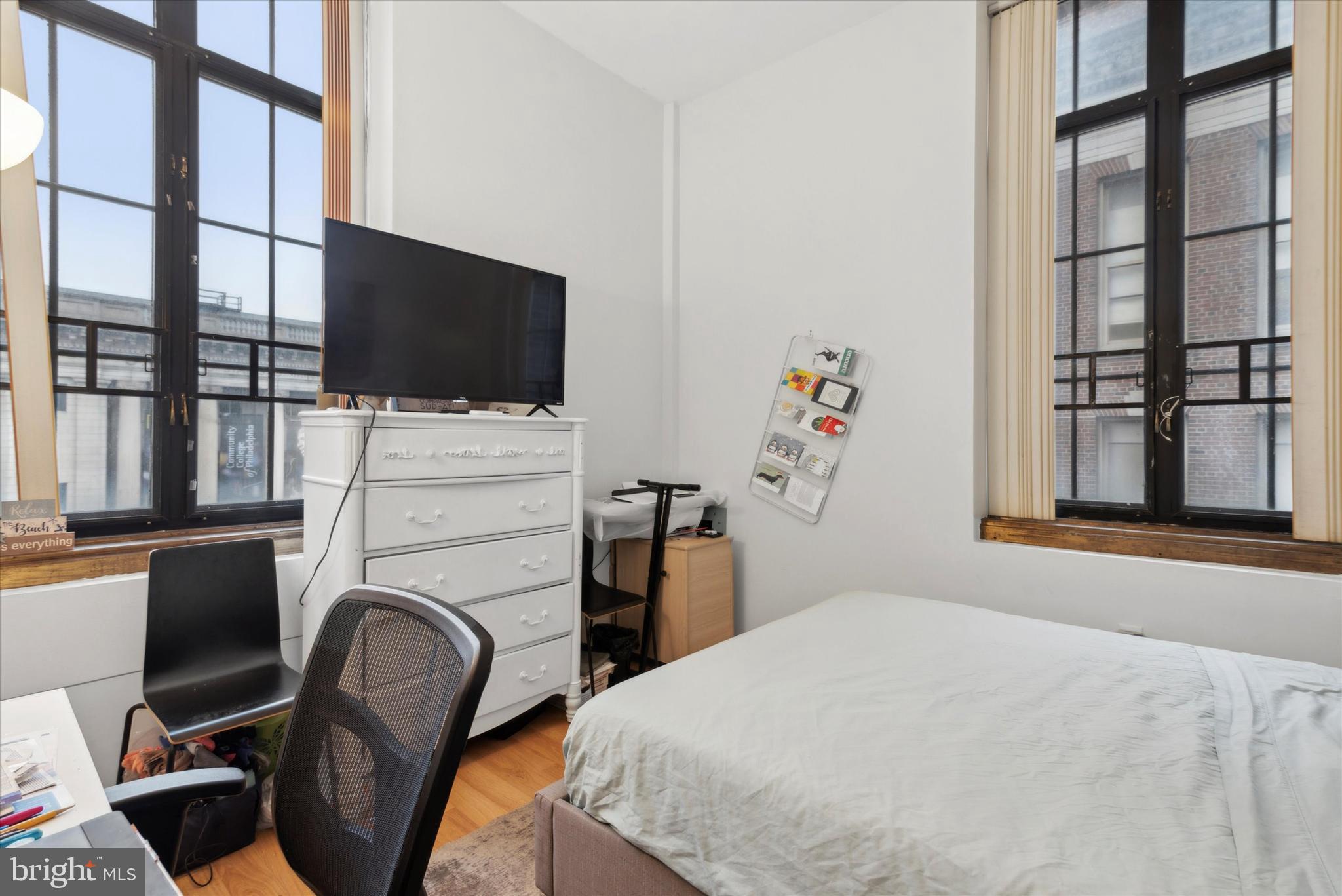 FAIRMOUNT - Residential