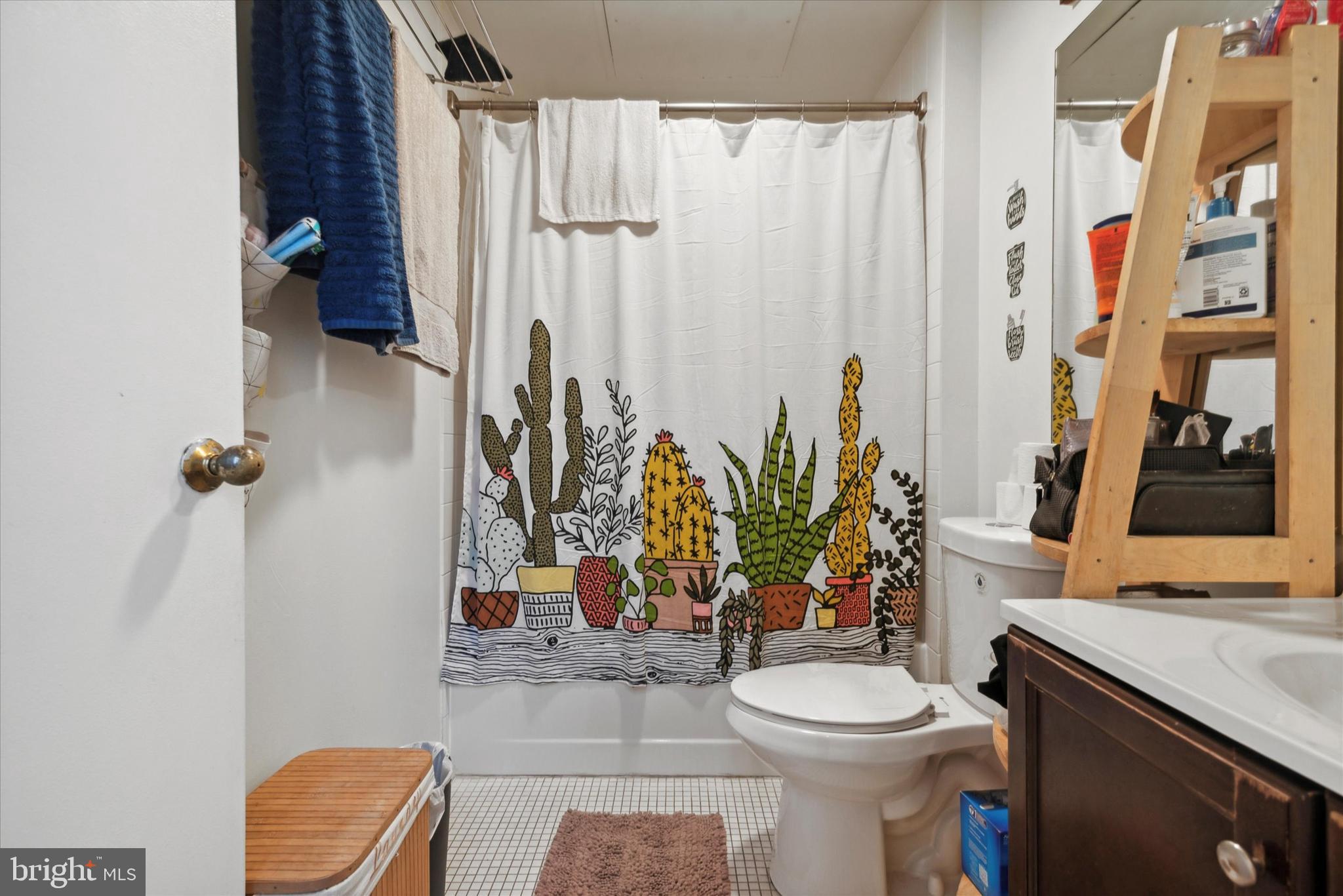 FAIRMOUNT - Residential