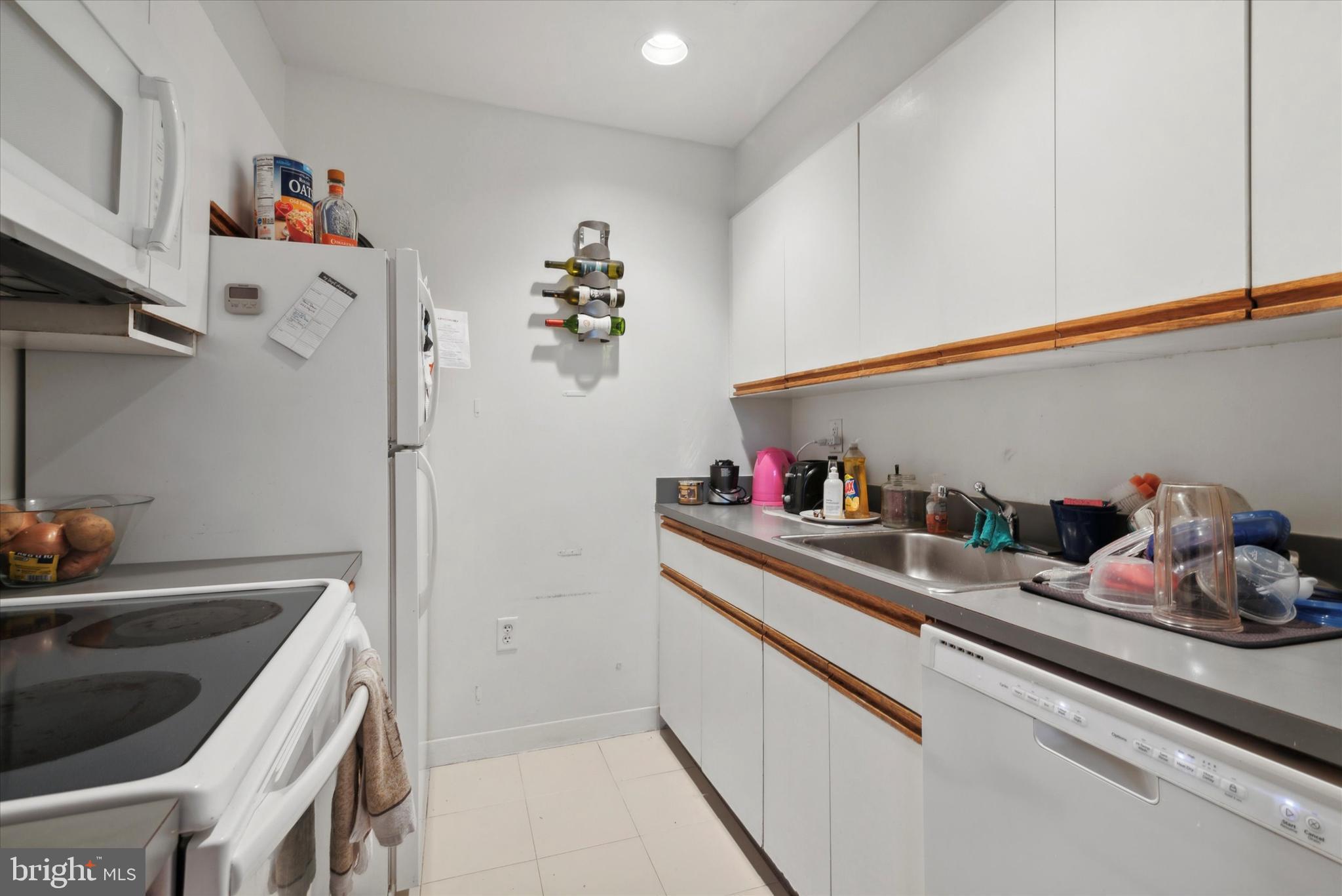 FAIRMOUNT - Residential