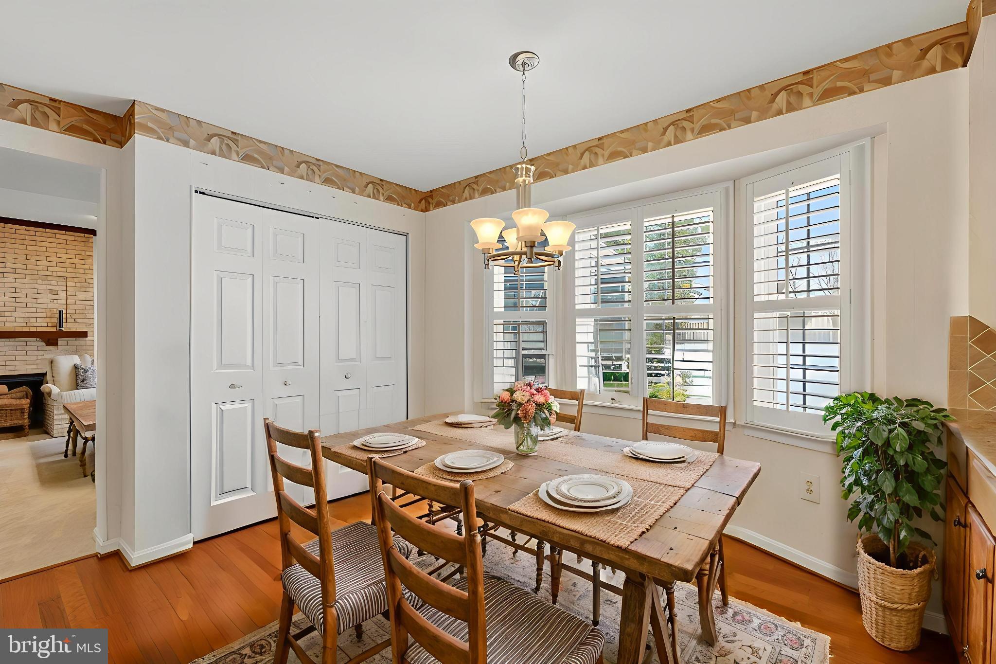 LAKEWOOD HILLS - Residential