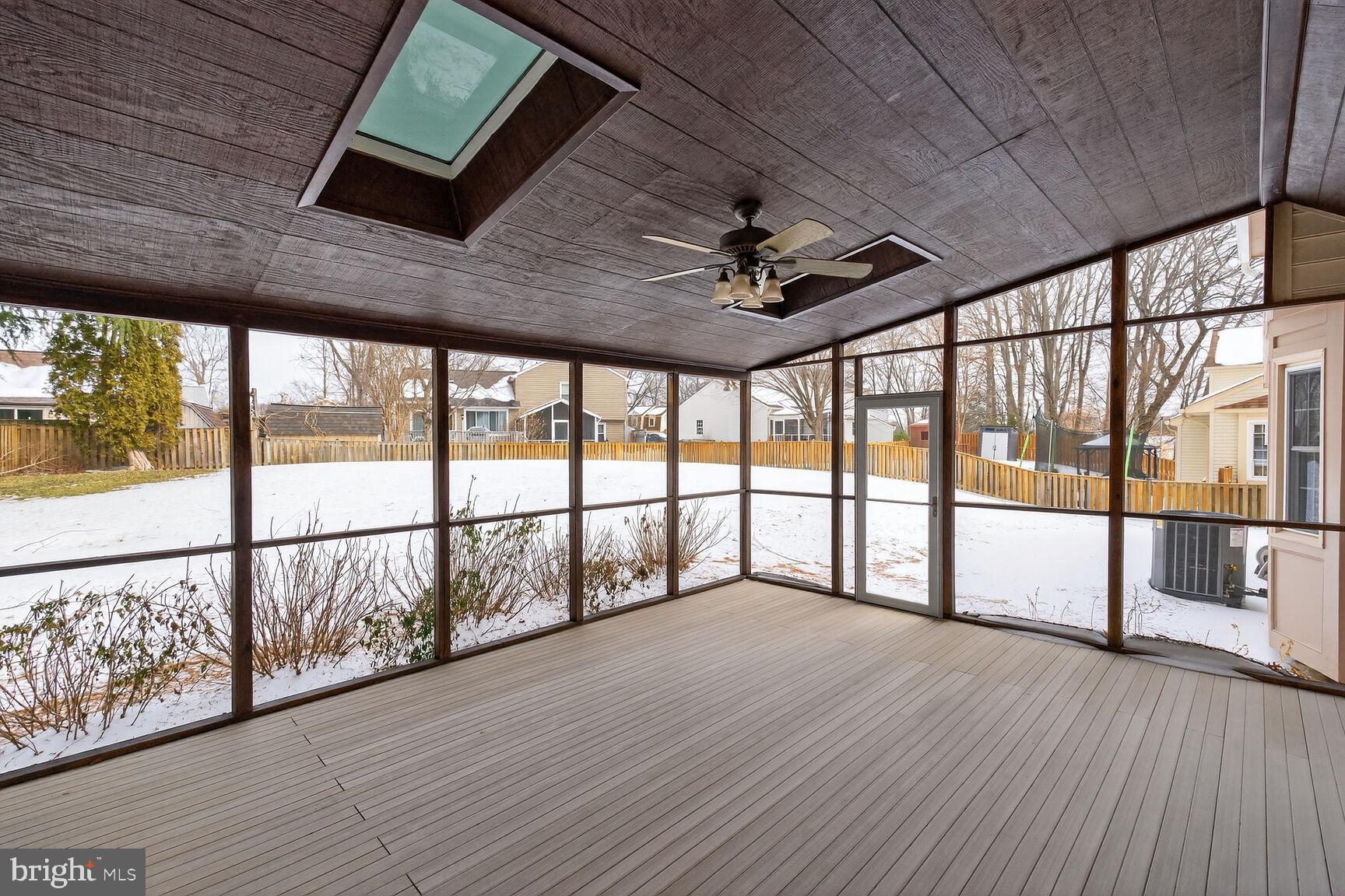 LAKEWOOD HILLS - Residential