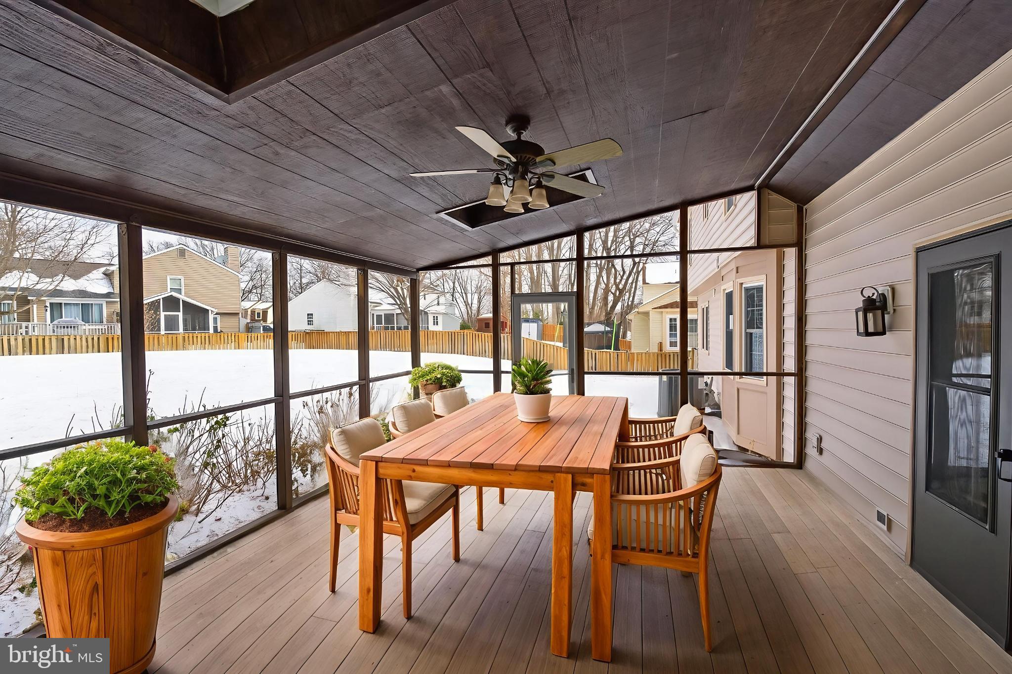 LAKEWOOD HILLS - Residential