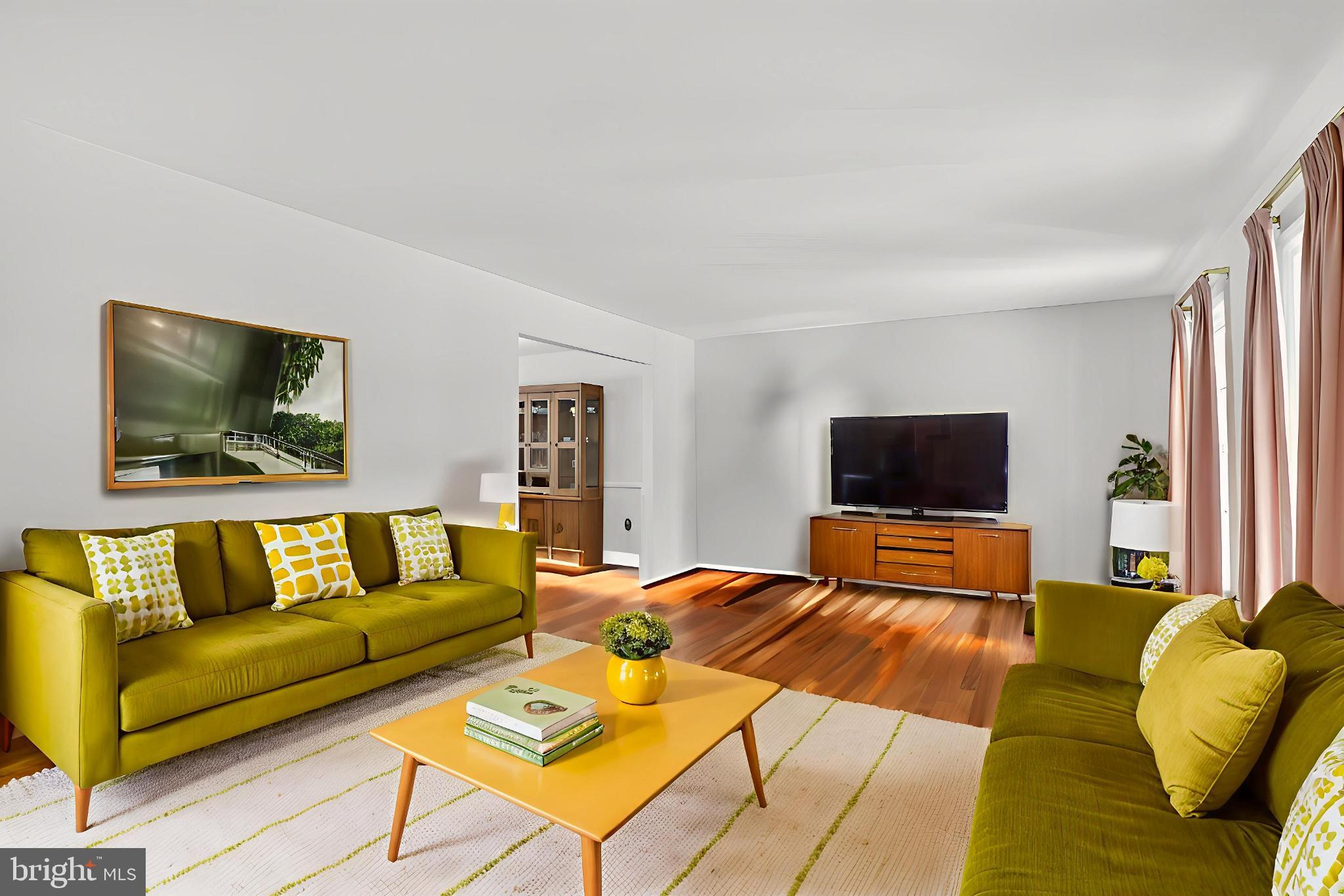 LAKEWOOD HILLS - Residential