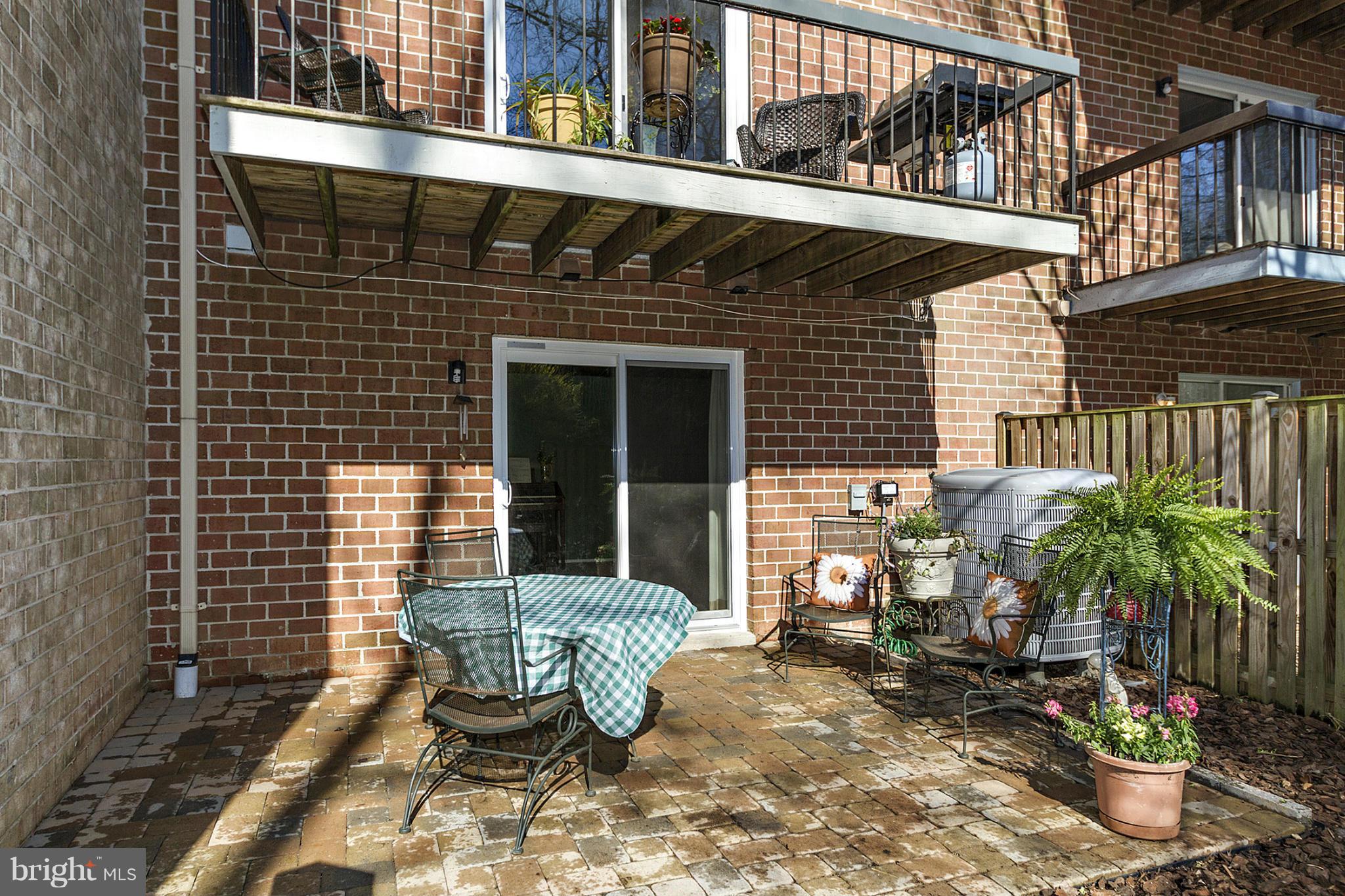 VILLAGE OF HICKORY RIDGE - Residential