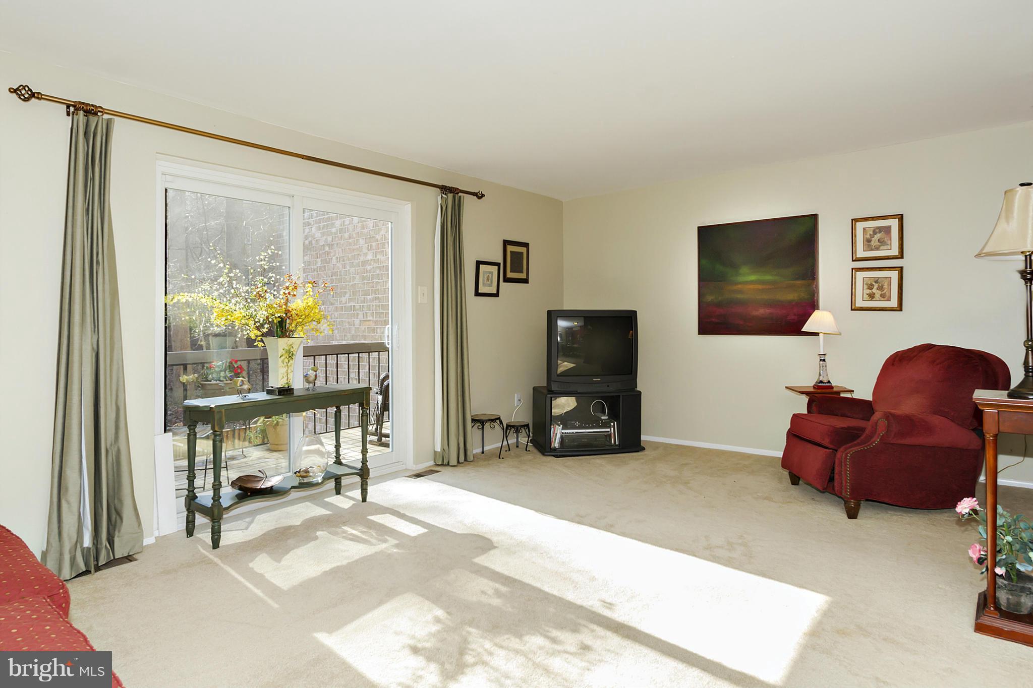 VILLAGE OF HICKORY RIDGE - Residential