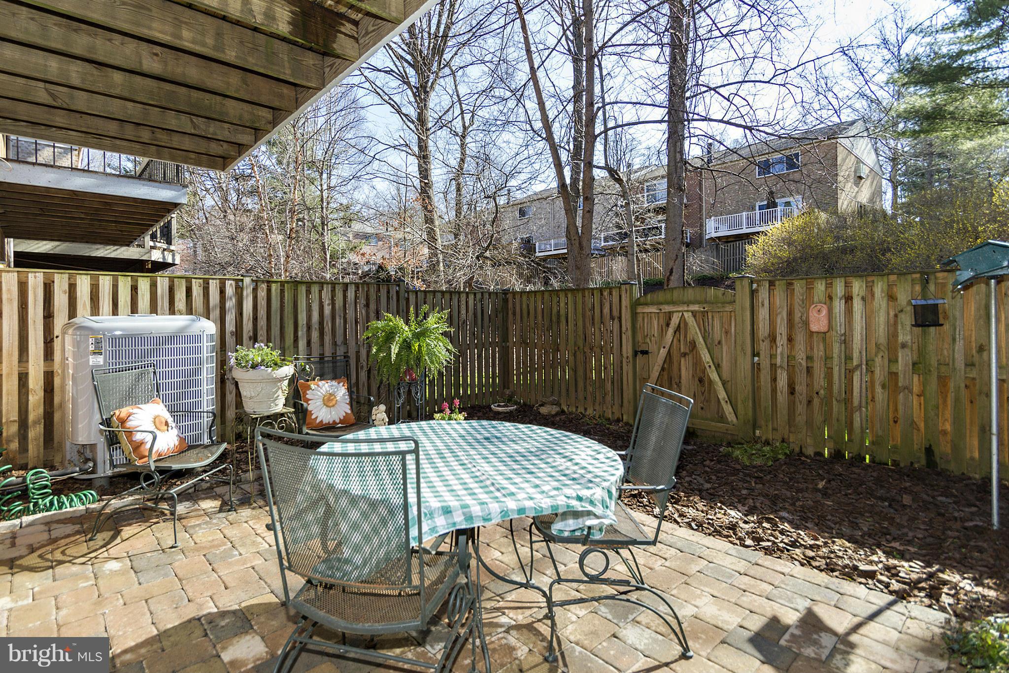 VILLAGE OF HICKORY RIDGE - Residential