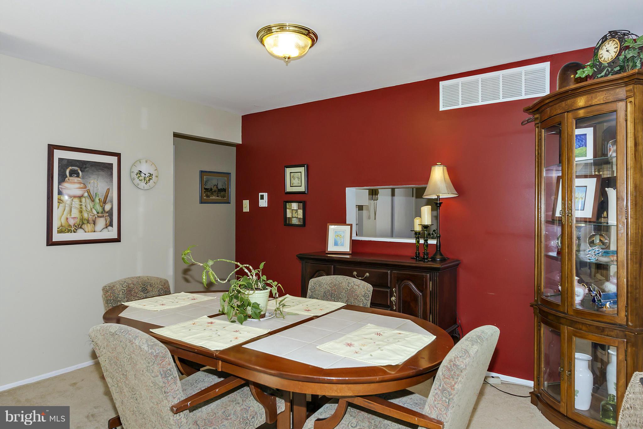 VILLAGE OF HICKORY RIDGE - Residential