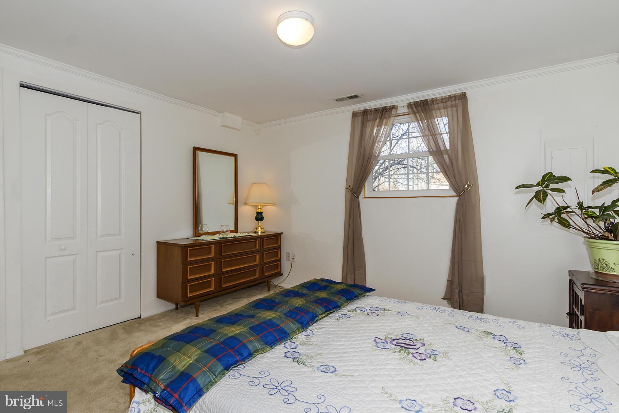 VILLAGE OF HICKORY RIDGE - Residential