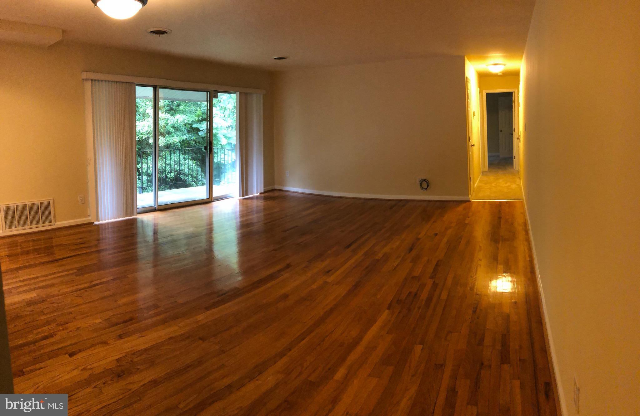 WESTWOOD COMMONS - Residential