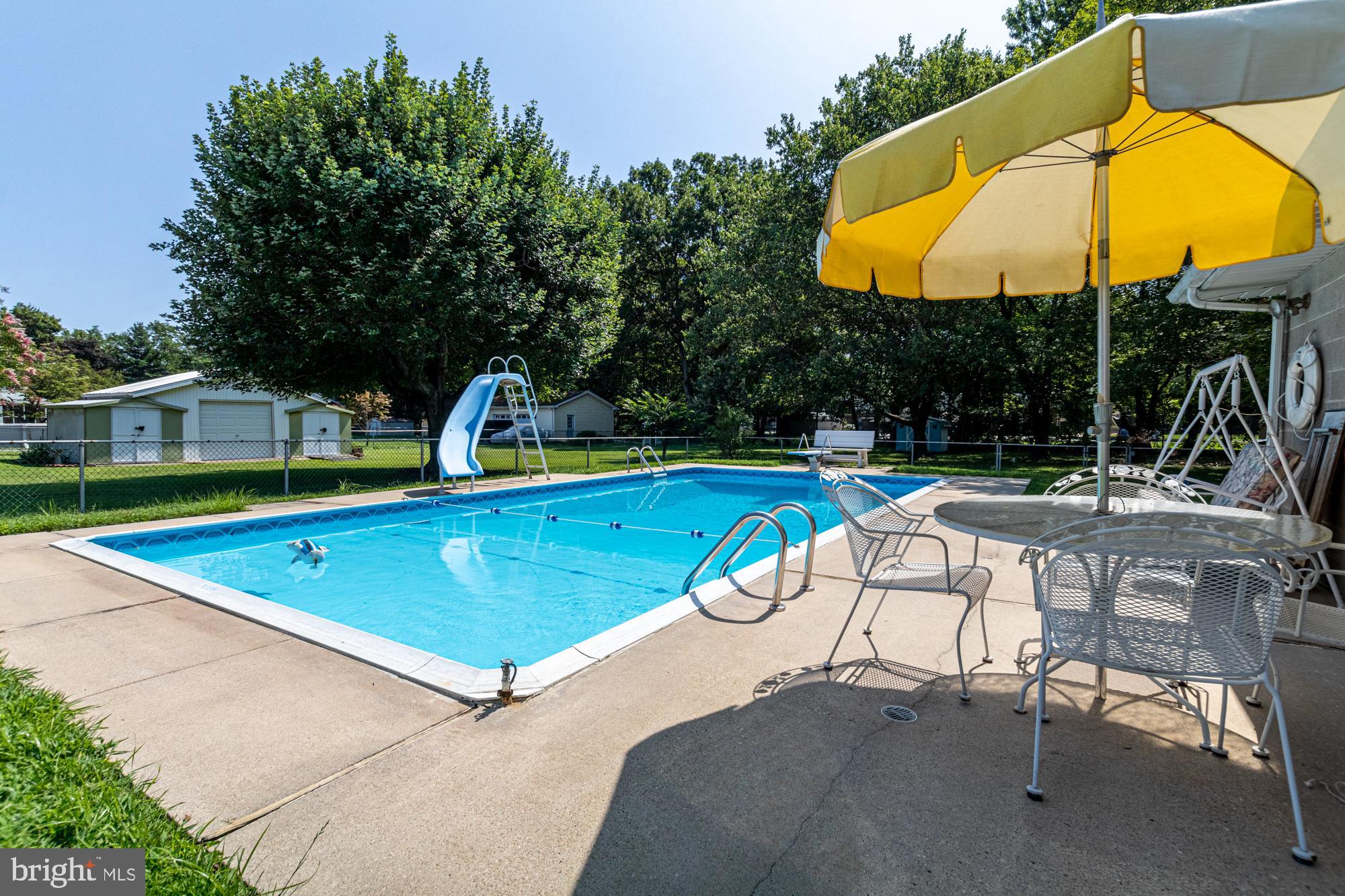 WOODWARD SQUARE - Residential