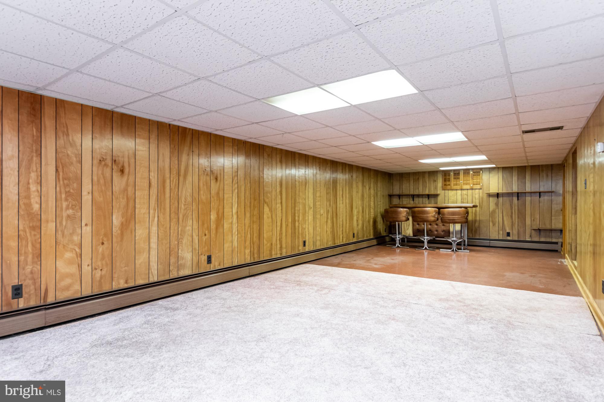 WOODWARD SQUARE - Residential