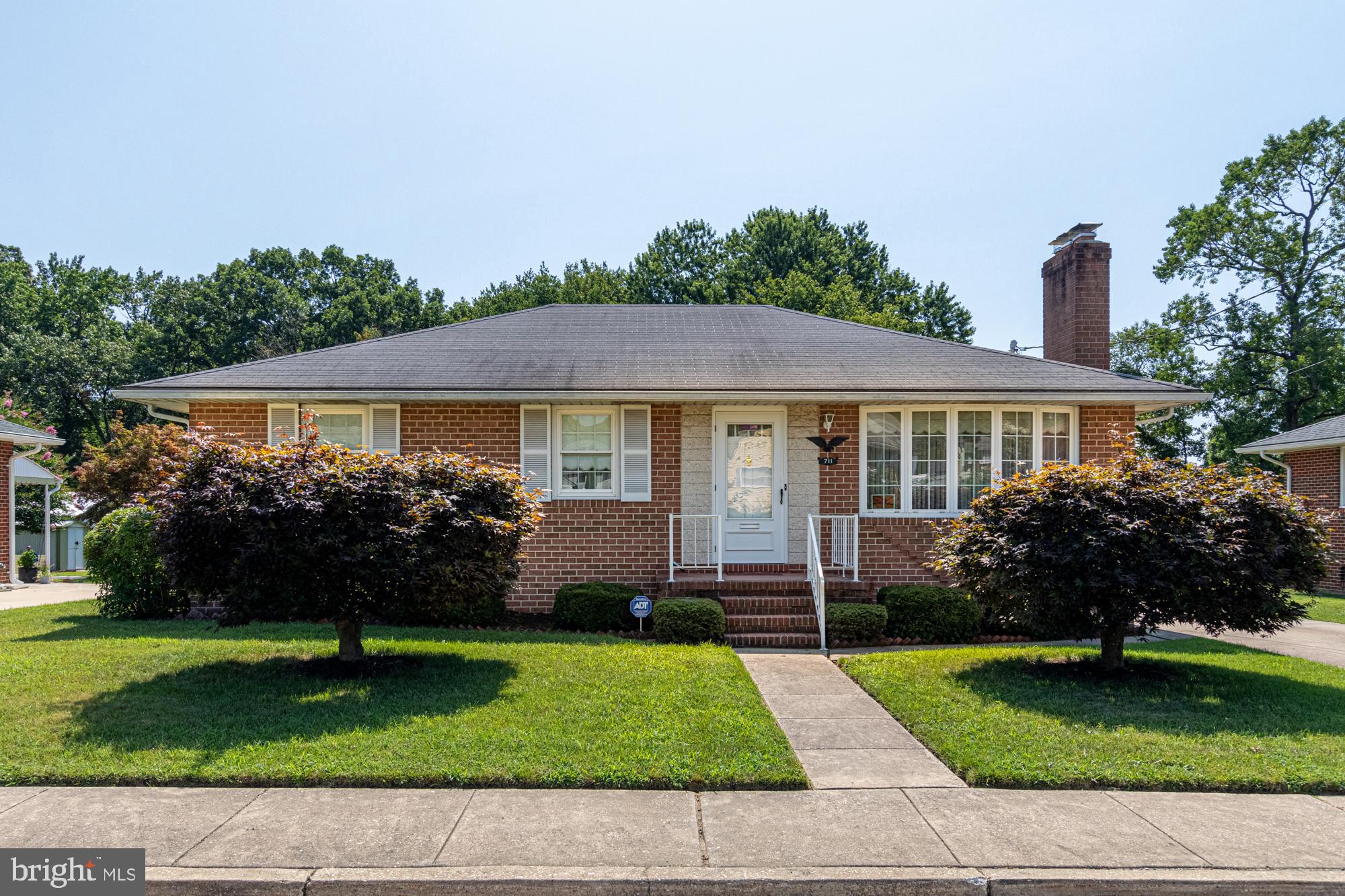 WOODWARD SQUARE - Residential