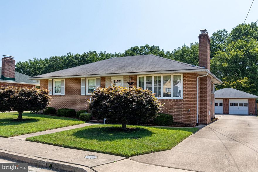 ** A GREAT FIND! ** MOVE RIGHT INTO THIS EXTREMLY WELL MAINTAINED ALL BRICK RANCHER W/2 CAR GARAGE & INGROUND POOL! FROM THE BRIGHT & SPACIOUS LIVING ROOM W/FIREPLACE & GORGEOUS HARDWD FLOOR TO THE HUGE LOWER LEVEL W/CLUBROOM, FIREPLACE &BONUS ROOM (COULD BE OFFICE/STORAGE RM), YOU WILL LOVE THIS HOME. 2 FULL BATHS & EXTRA SHOWER IN BONUS RM. COUNTRY KITCHEN W/BREAKFAST BAR, TABLE SPACE AND SLIDERS TO COVERED REAR PATIO. 3 AMPLE BEDROOMS W/HARDWD FLOORS UNDER CARPET. ZONED HEATING & CENTRAL A/C. LARGE 2 CAR CONCRETE BLOCK GARAGE W/HEATING & SEPARATE SHOWER. INVITING INGROUND POOL. EXTRA LARGE LANDSCAPED, LEVEL LOT EXTENDS TO REAR YARD W/SHED BEYOND POOL.  ** YOUR SEARCH IS OVER! **