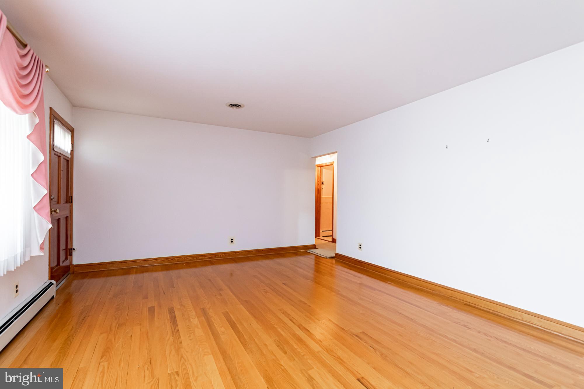 WOODWARD SQUARE - Residential