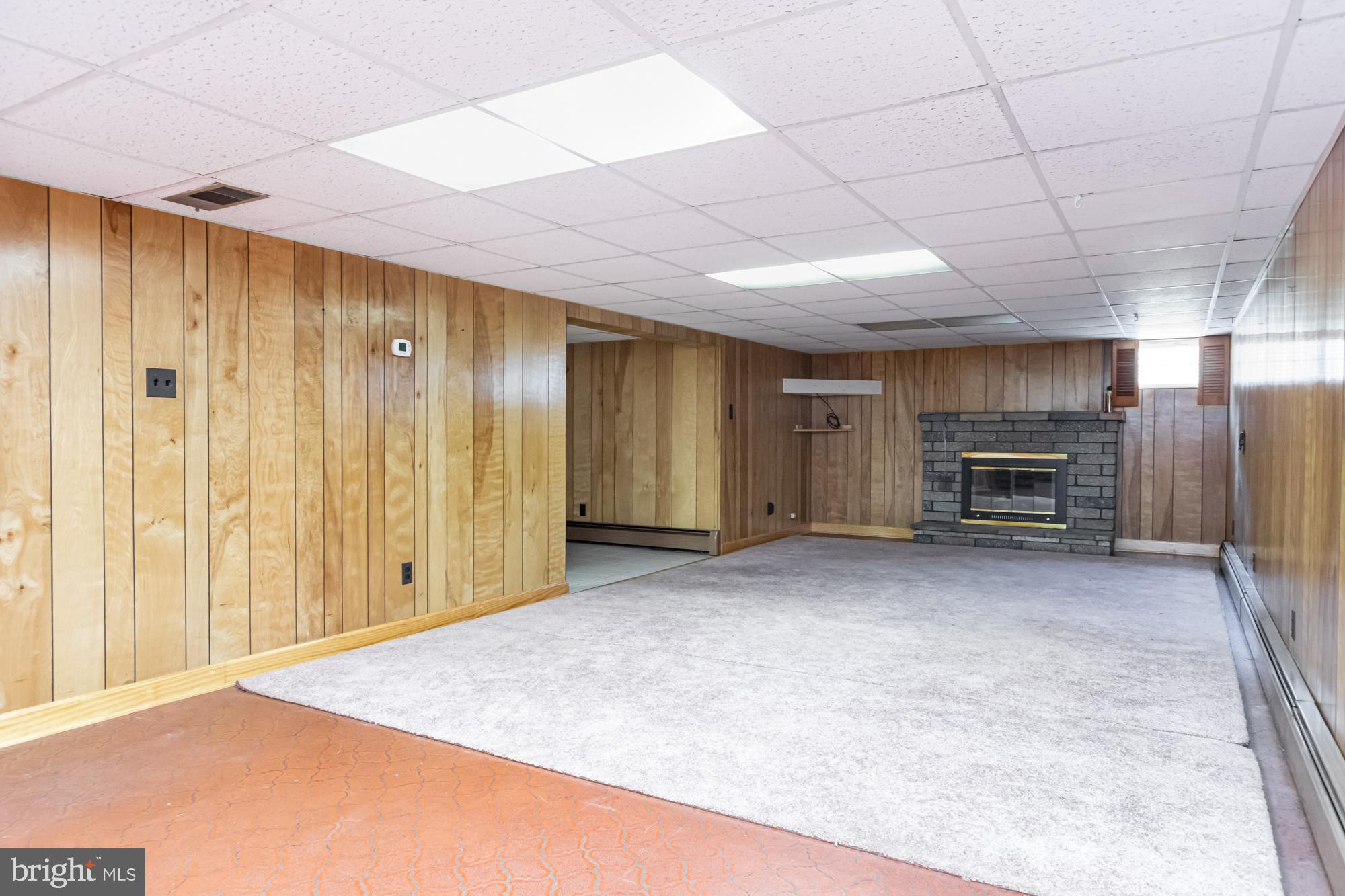 WOODWARD SQUARE - Residential