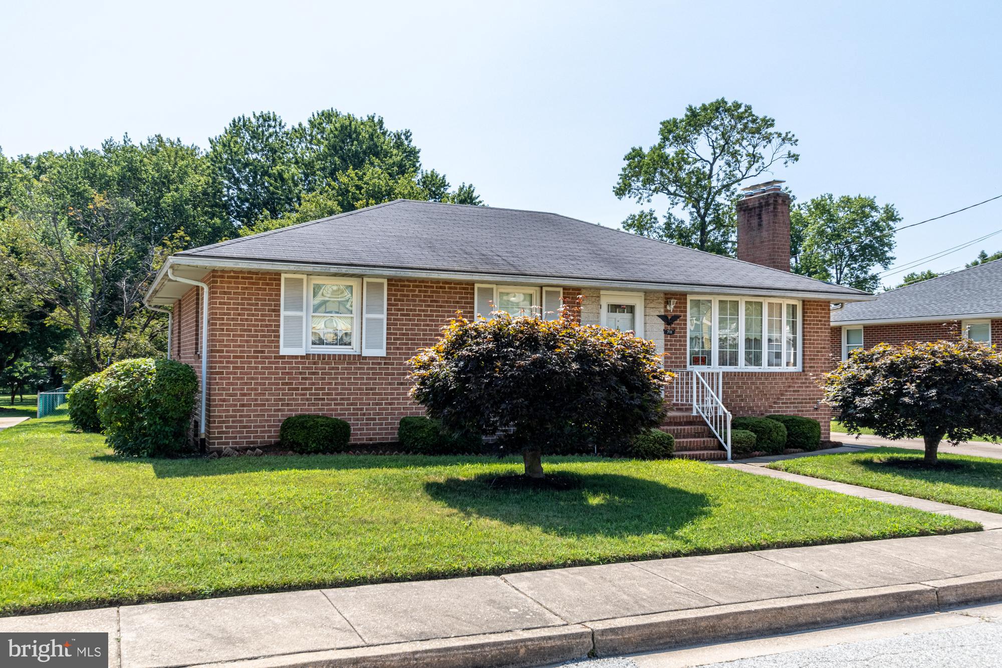 WOODWARD SQUARE - Residential