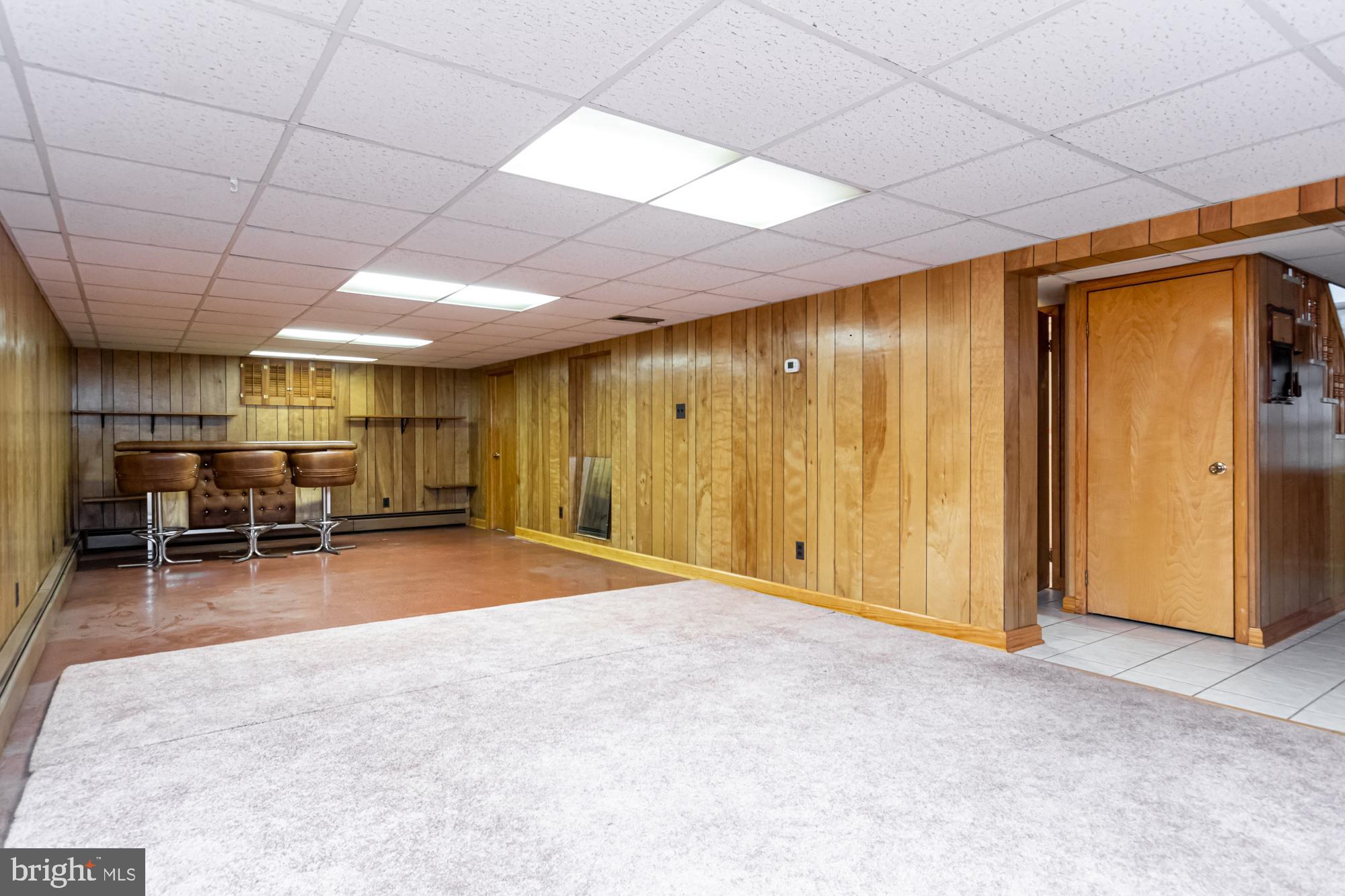 WOODWARD SQUARE - Residential