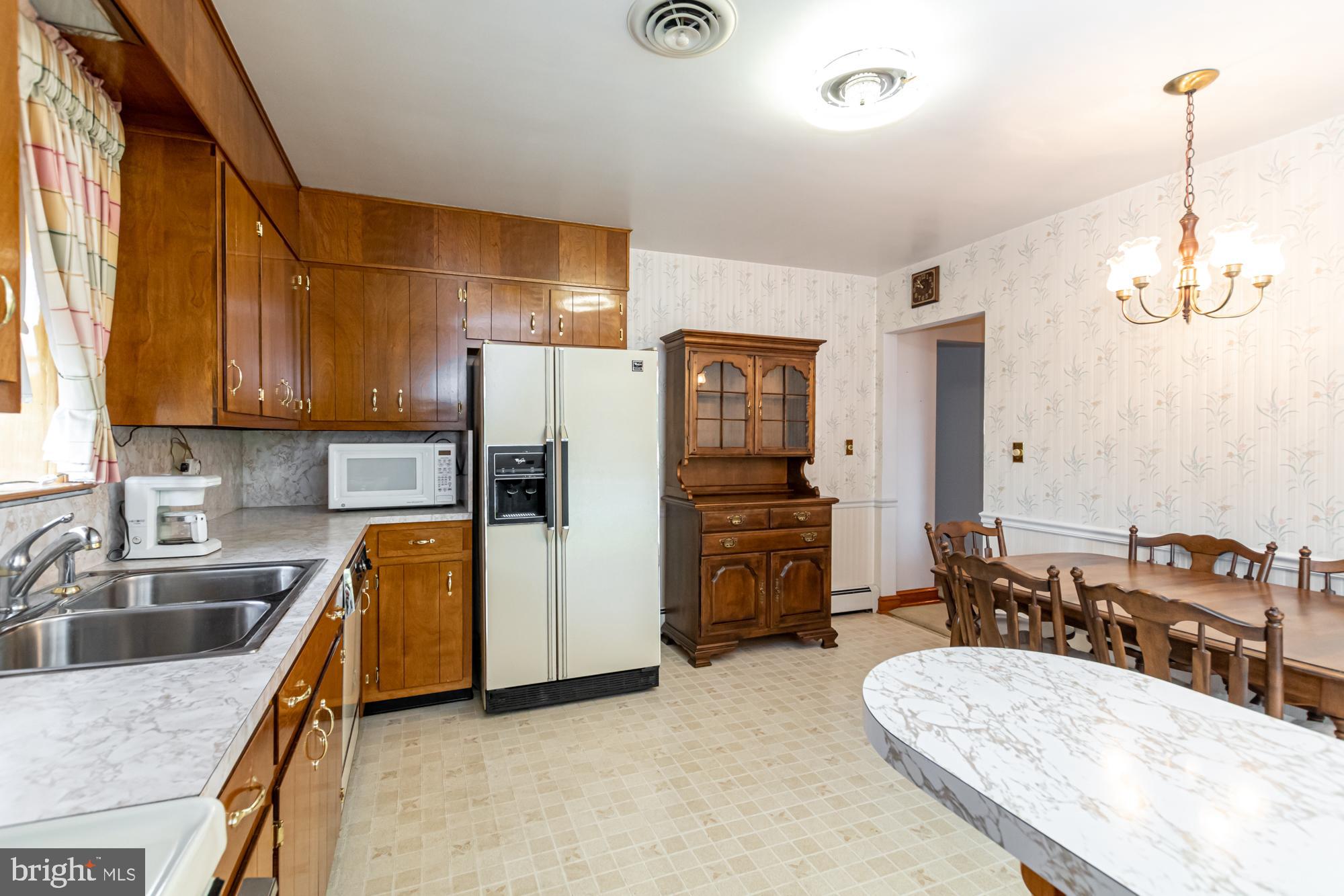 WOODWARD SQUARE - Residential