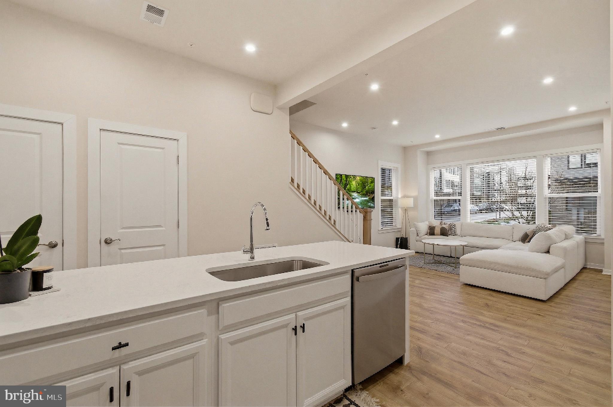 WESTSIDE AT SHADY GROVE - Residential