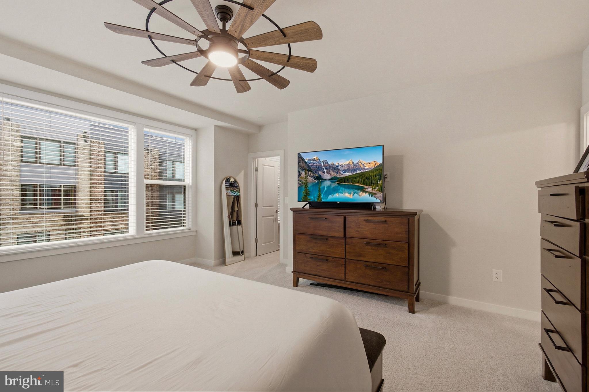 WESTSIDE AT SHADY GROVE - Residential
