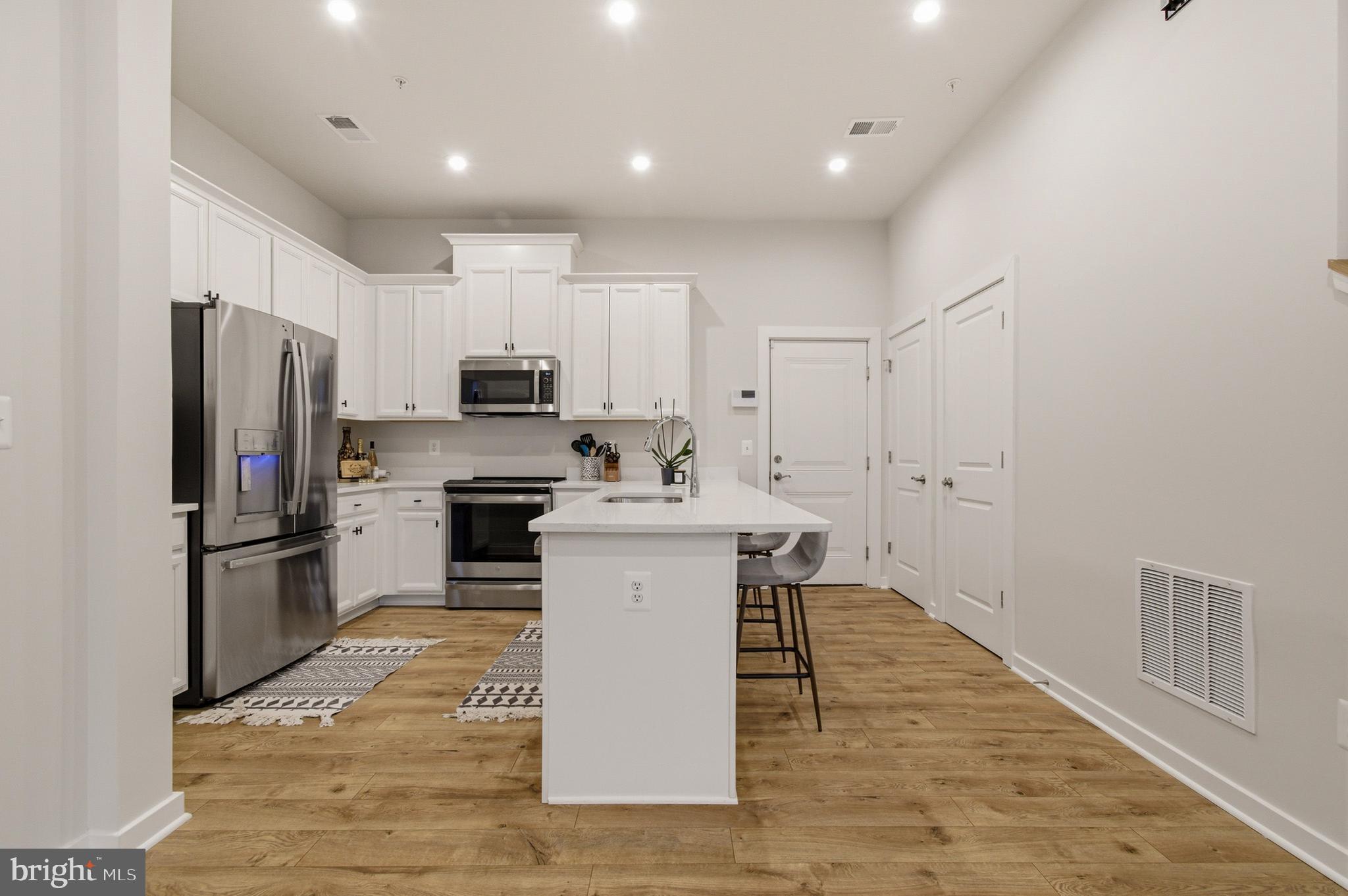 WESTSIDE AT SHADY GROVE - Residential