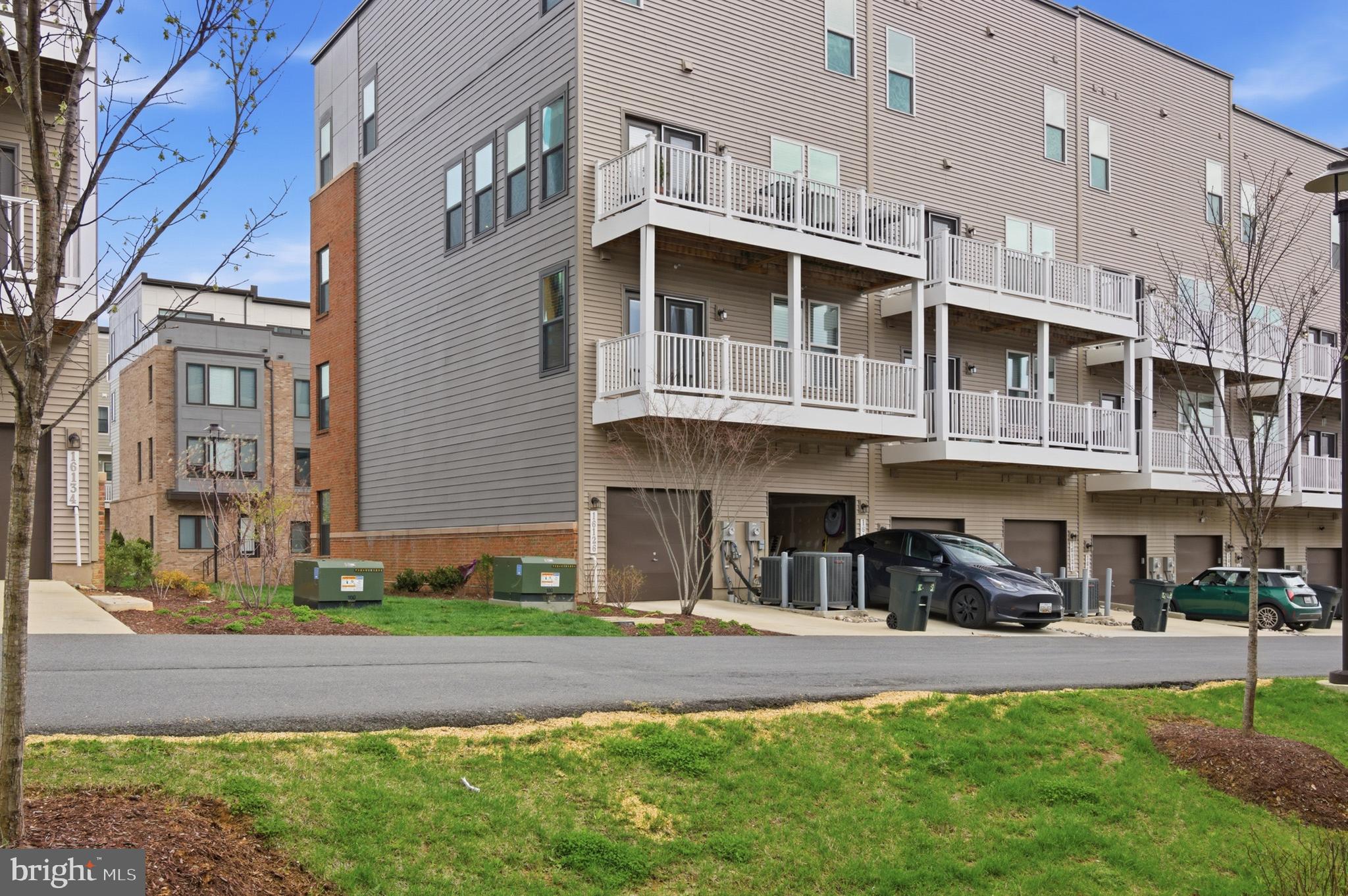 WESTSIDE AT SHADY GROVE - Residential