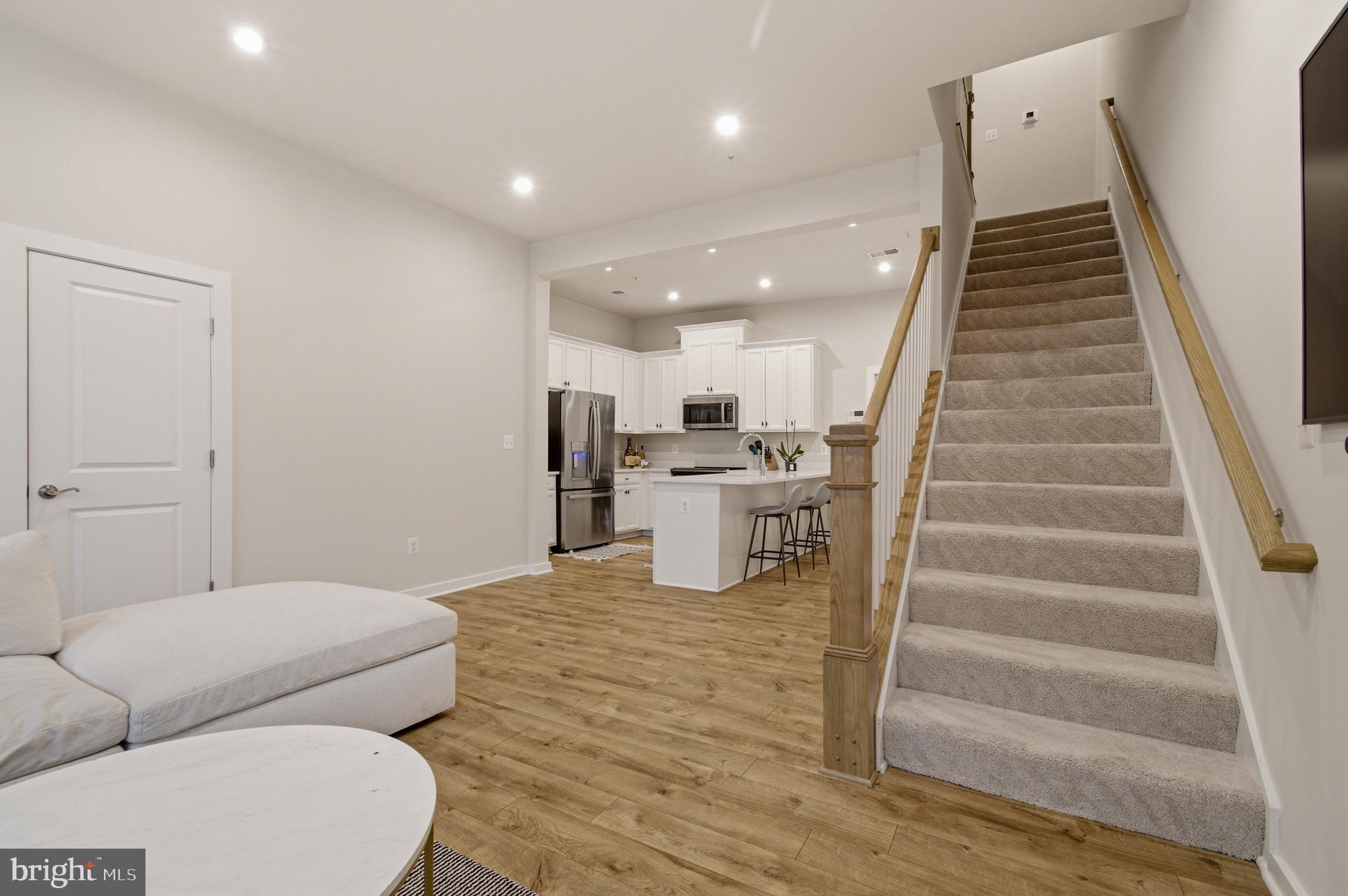 WESTSIDE AT SHADY GROVE - Residential