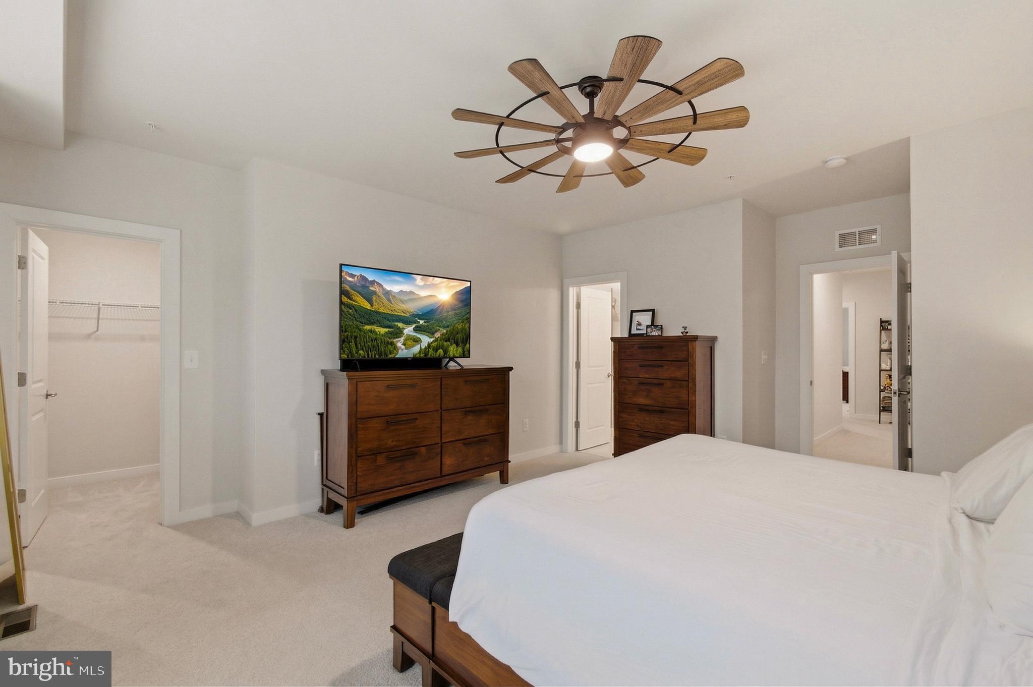 WESTSIDE AT SHADY GROVE - Residential