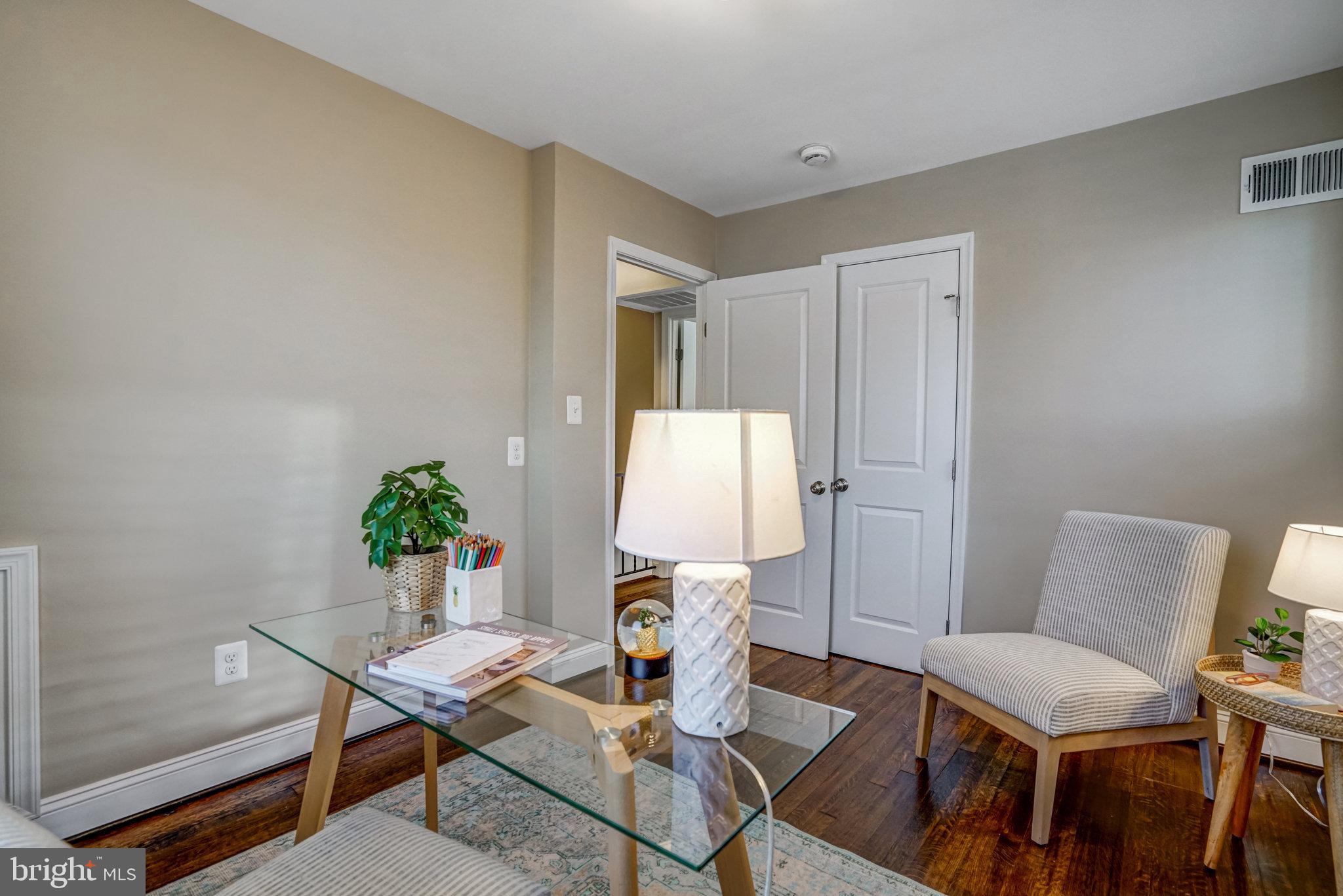 LYNHAVEN - Residential