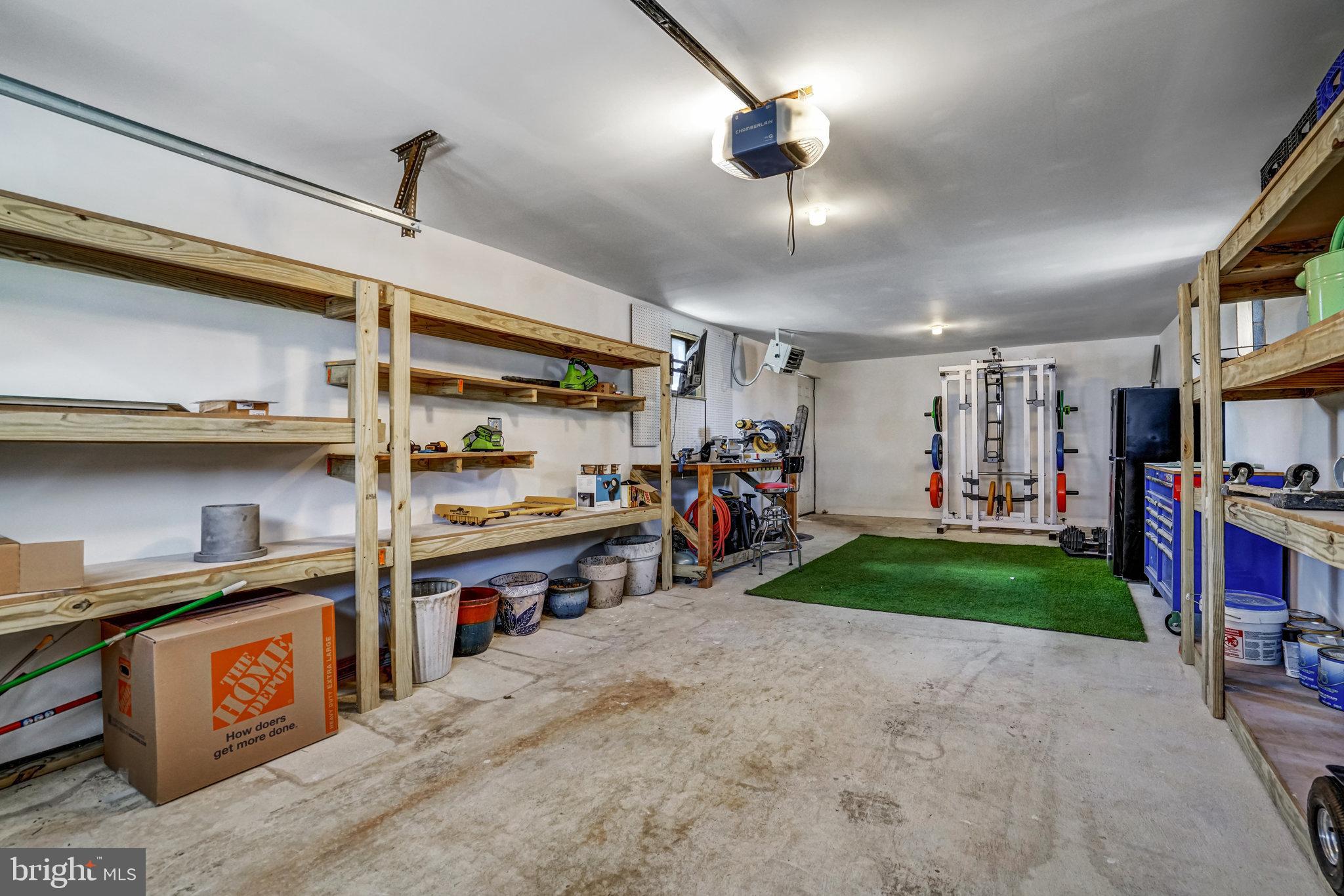 LYNHAVEN - Residential