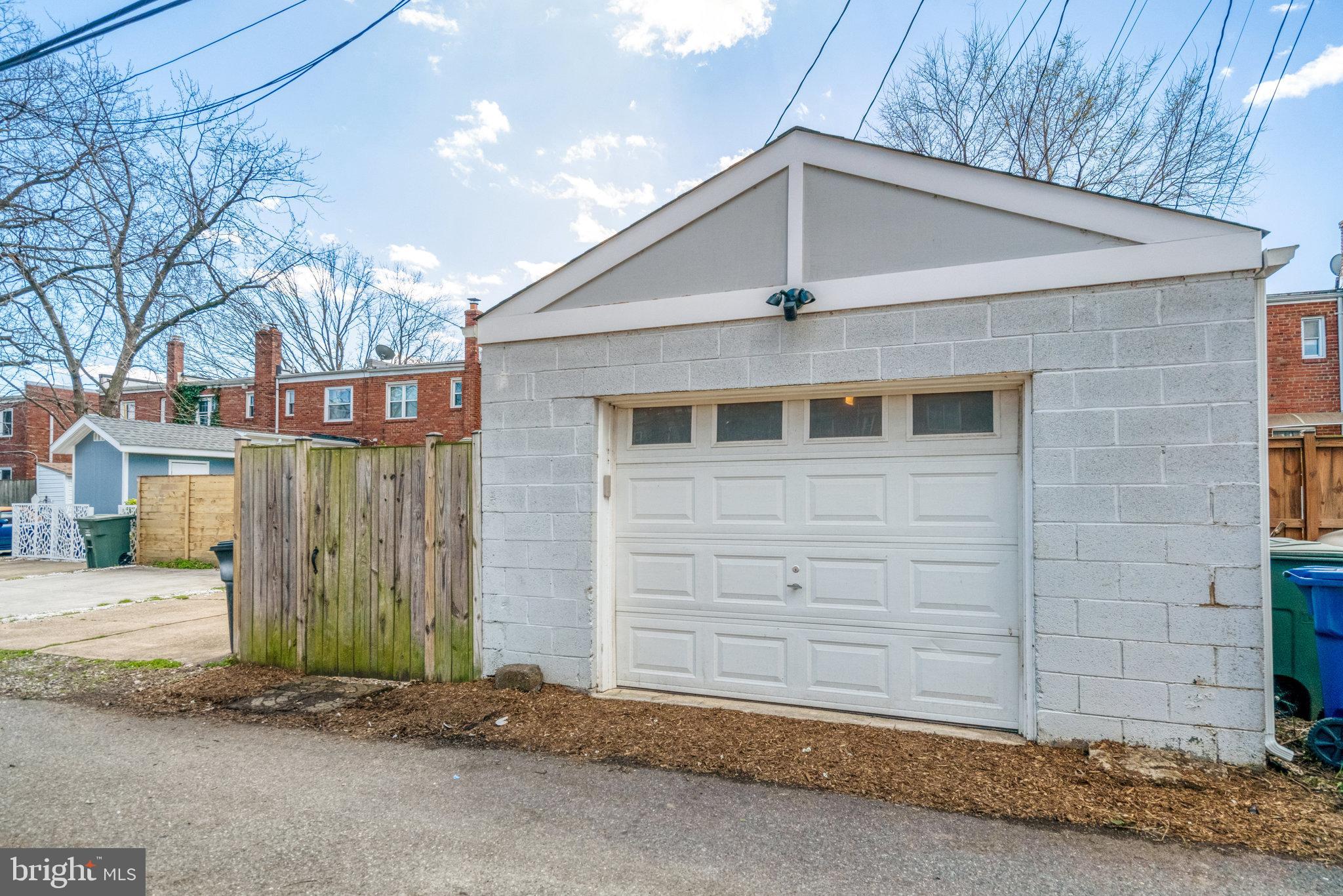 LYNHAVEN - Residential