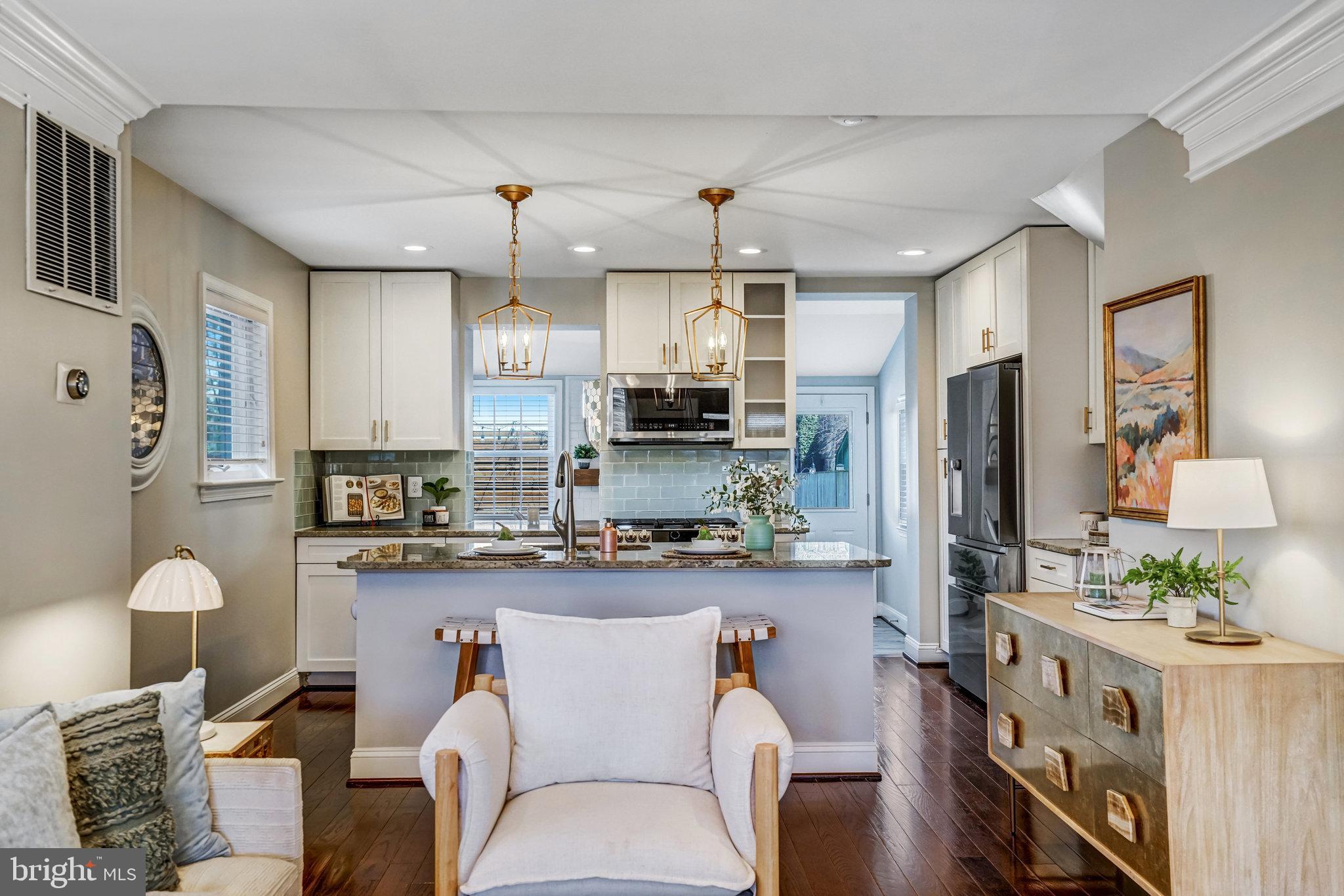 LYNHAVEN - Residential