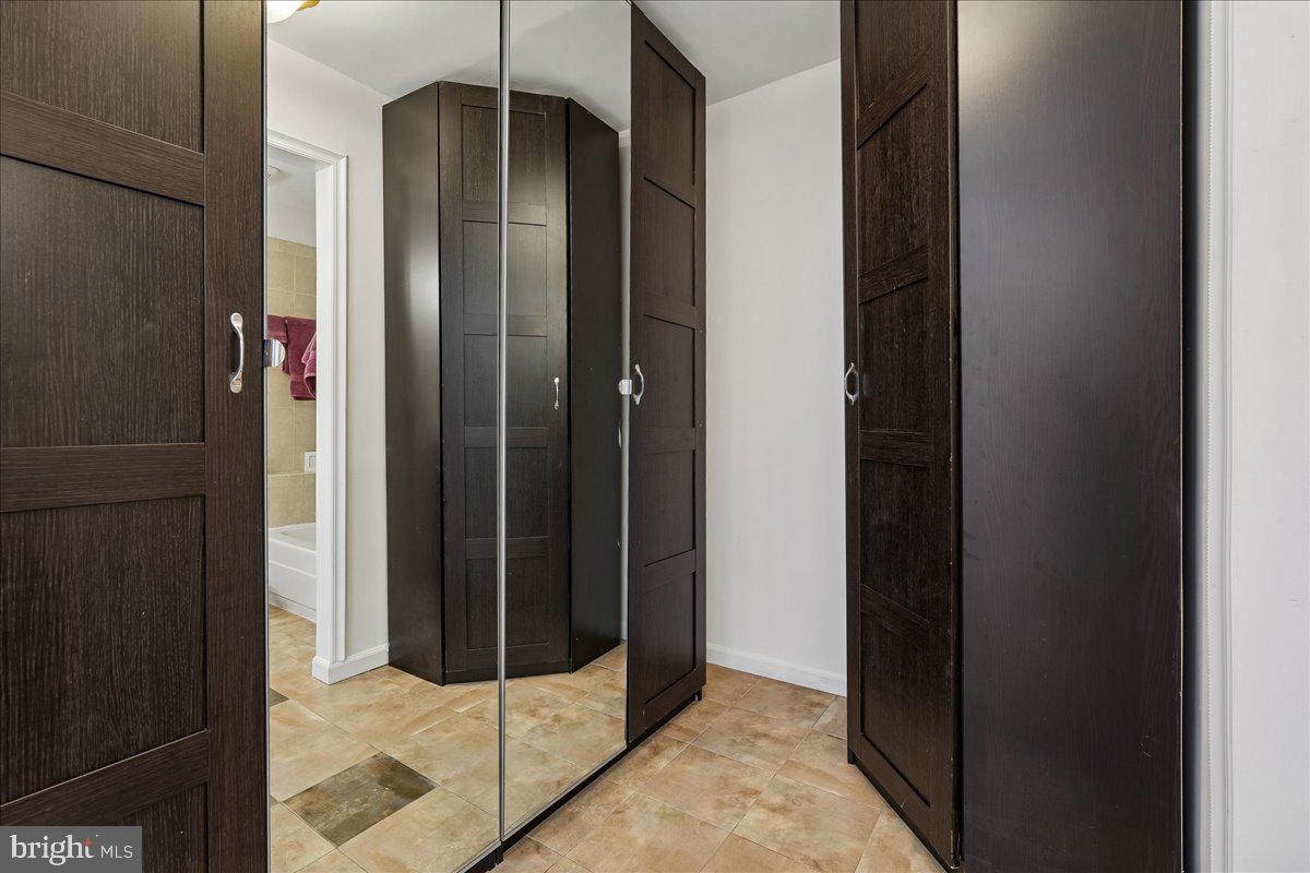 SALEMS GRANT - Residential