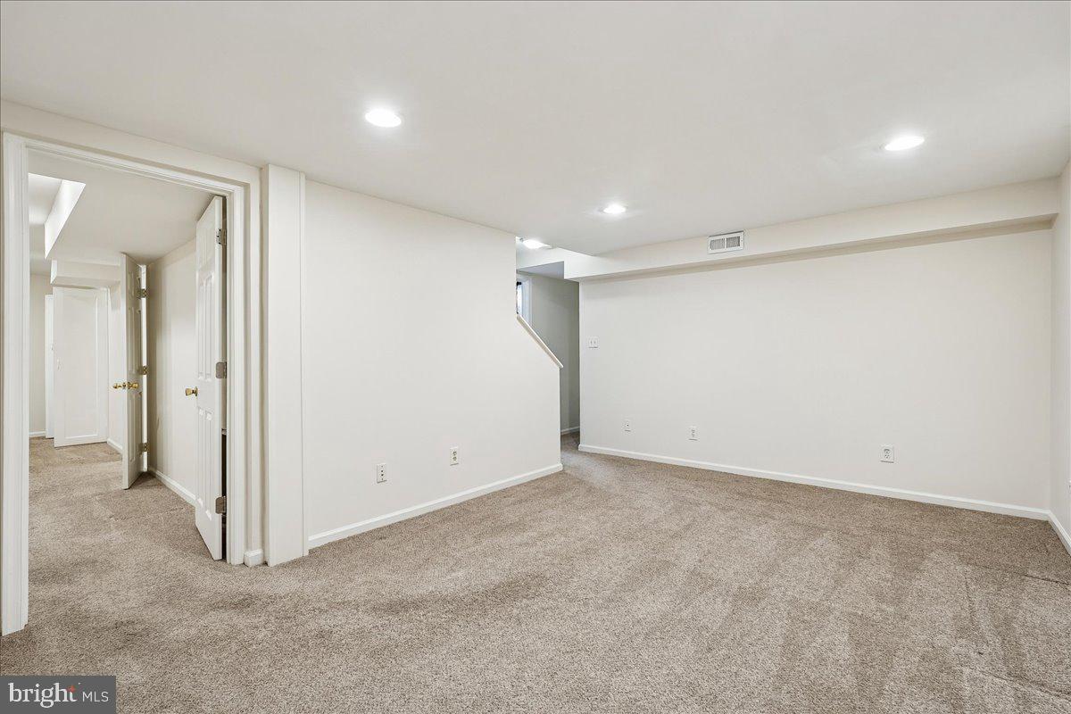 SALEMS GRANT - Residential